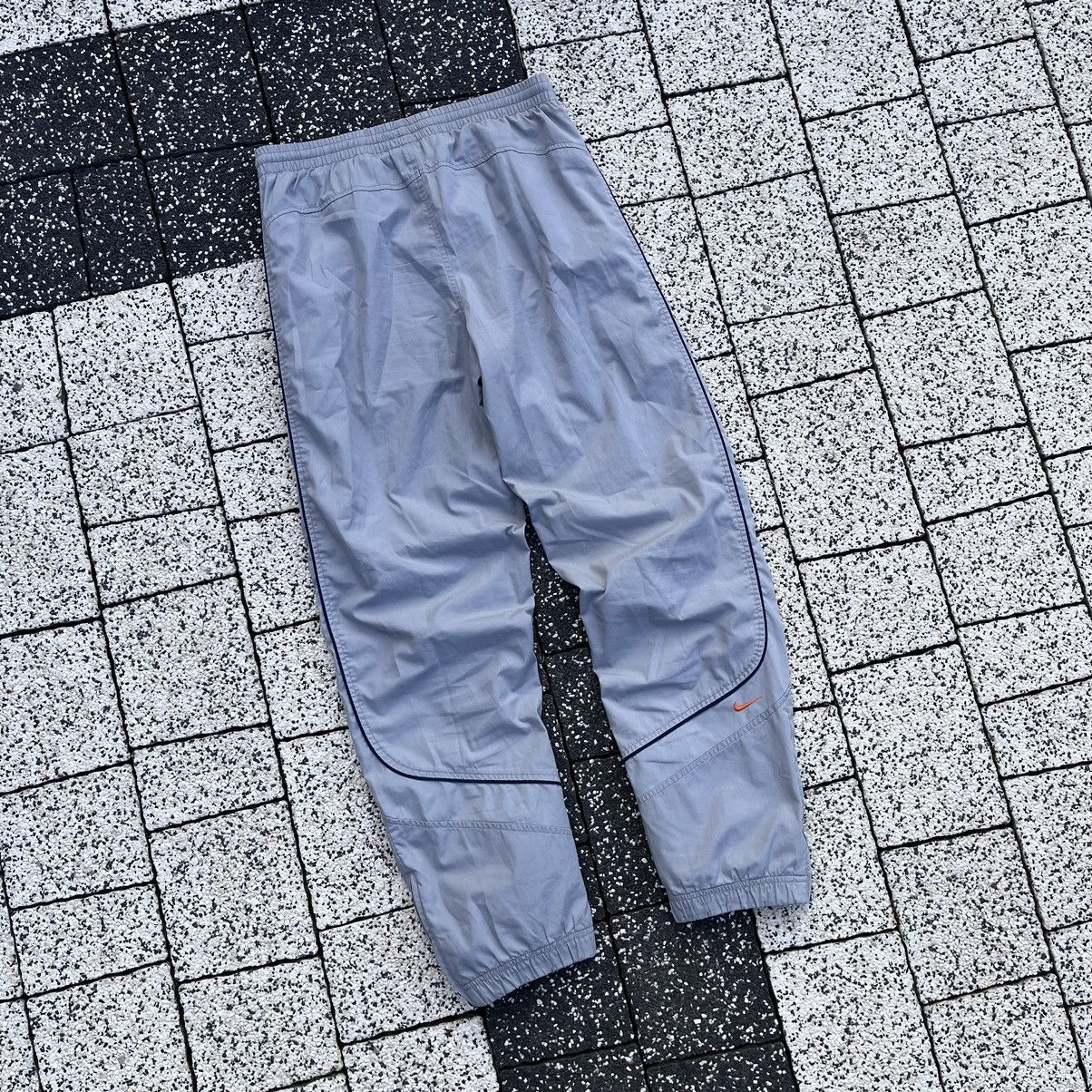 Nike × Vintage Nike Vintage Track Nylon Pants Drill Joggers Y2K Size US 30 / EU 46 - 2 Thumbnail