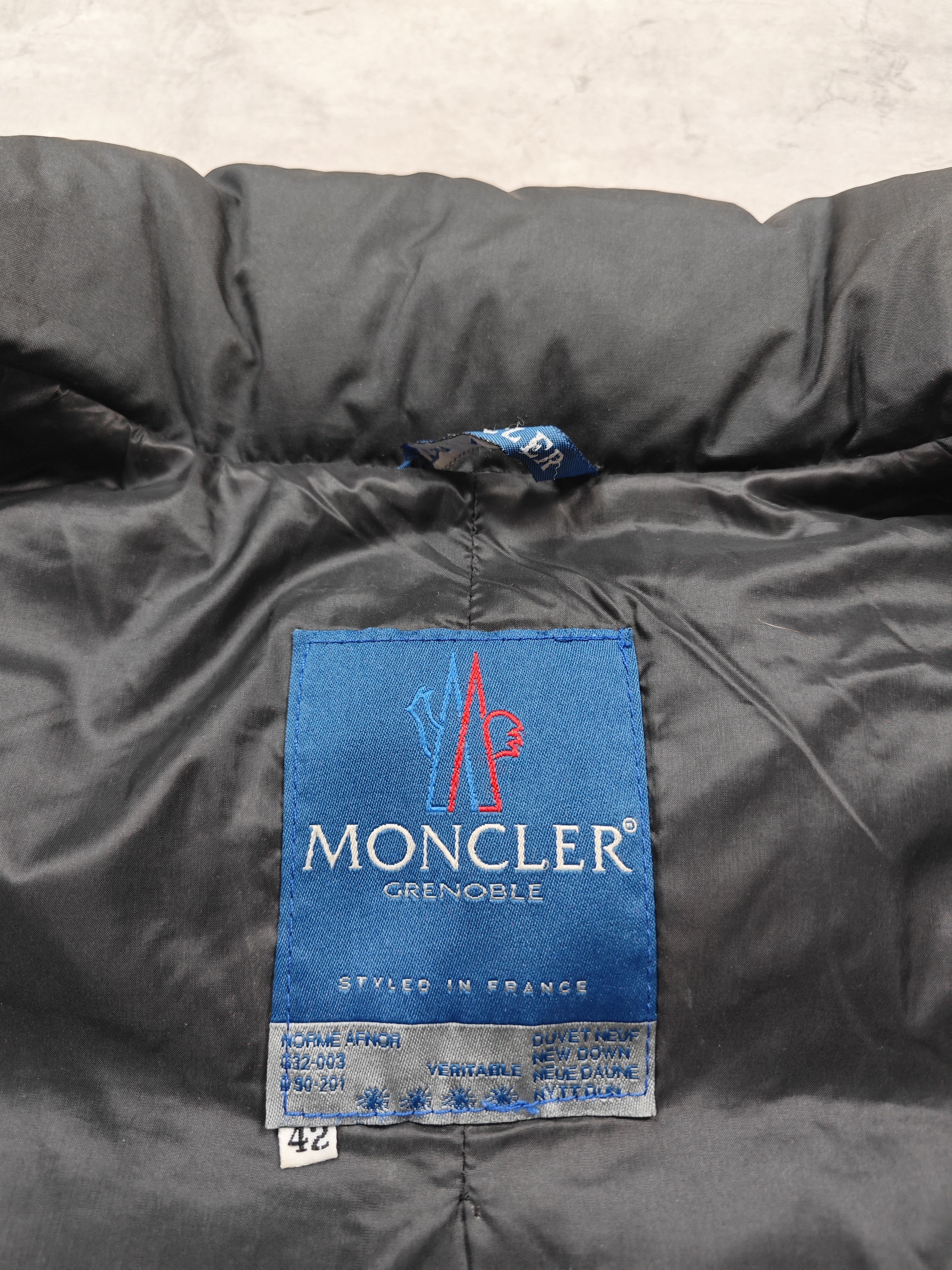 Moncler Moncler Vintage Down Jacket Size M / US 6-8 / IT 42-44 - 7 Thumbnail
