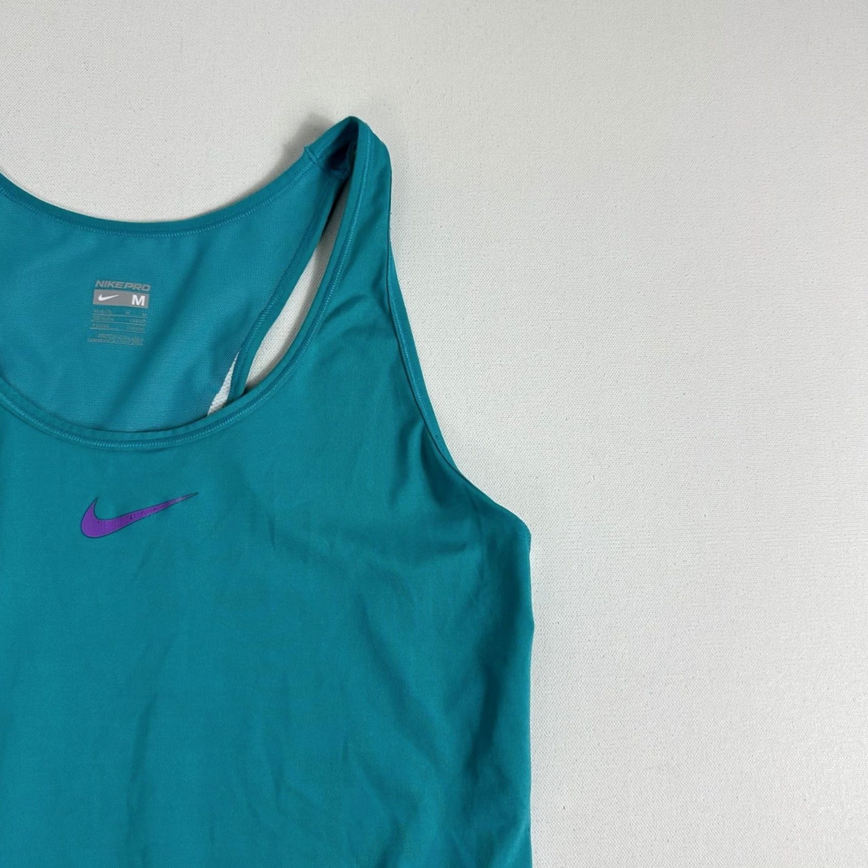 Nike Nike Pro Tank Top Womens Medium Blue Sleeveless Round Neck Logo Sportswear Nike Pro Tank Top Womens Medium Blue Sleeveless Round Neck Logo Size M / US 6-8 / IT 42-44 - 4 Thumbnail