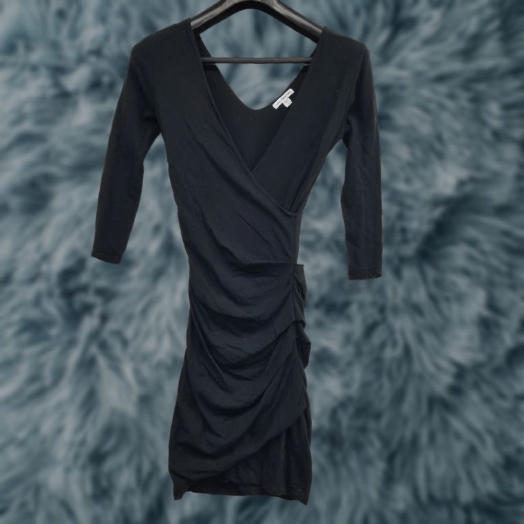 James Perse James Perse Dress Womens Size 1 Long Sleeve Black V-Neck Ruched Knee Length Maxi Pullover Solid Party Cocktail Travel Size XS / US 0-2 / IT 36-38 - 1 Thumbnail