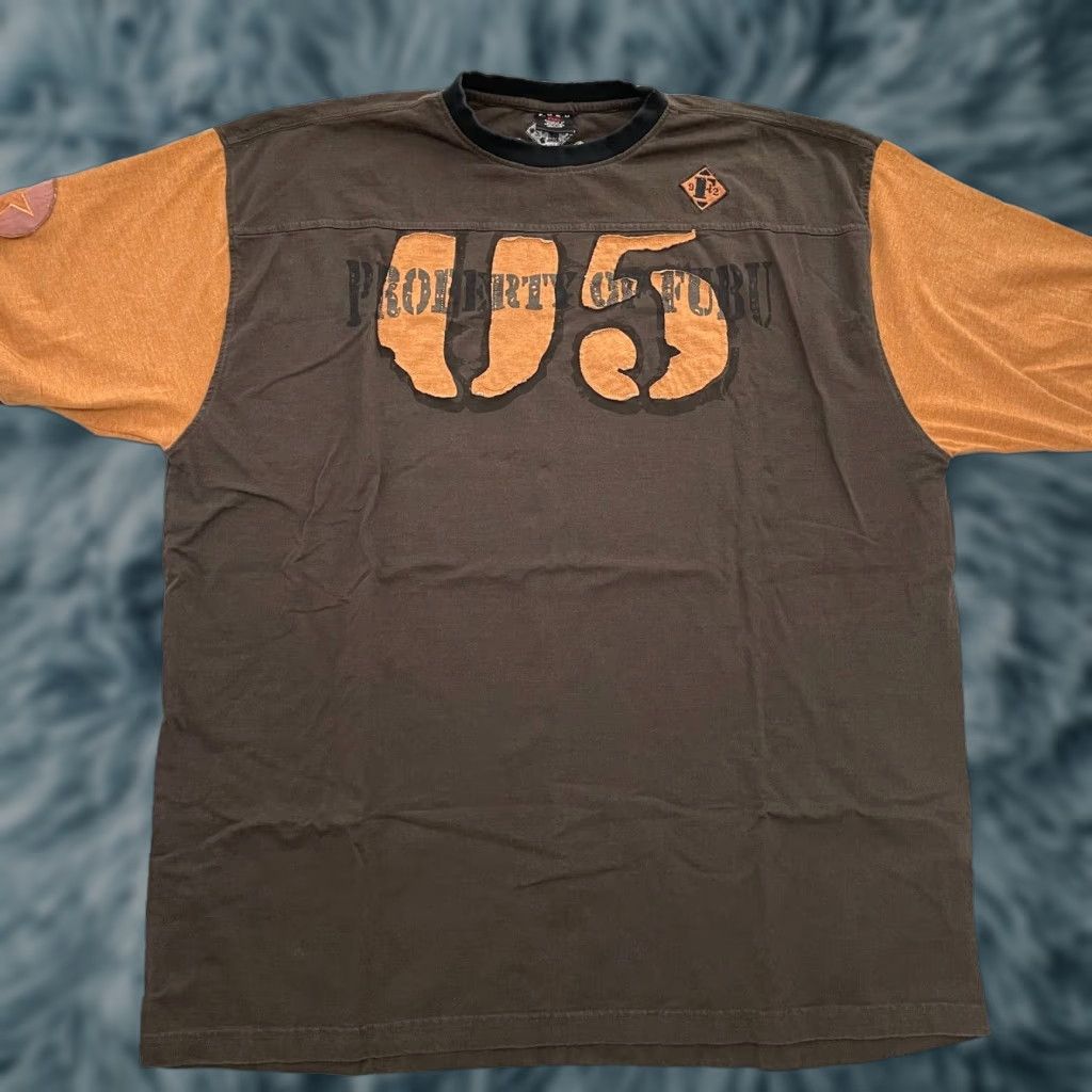 Fubu VINTAGE FUBU Shirt 3XL Gray Short Sleeve Crew Neck Logo Hip Hop Mens XXXL Size US XXL / EU 58 / 5 - 1 Thumbnail