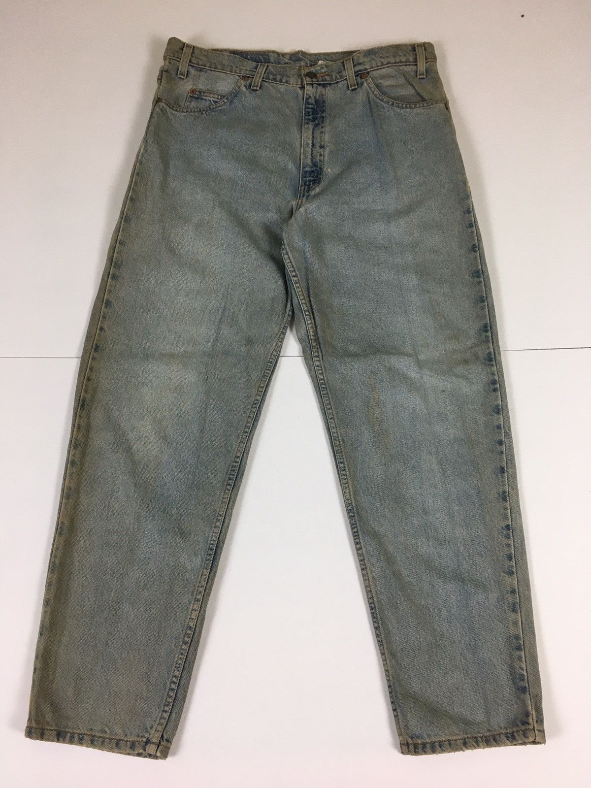 Vintage 90s Levi’s 550 Orange Tab Relaxed Fit Tapered Leg