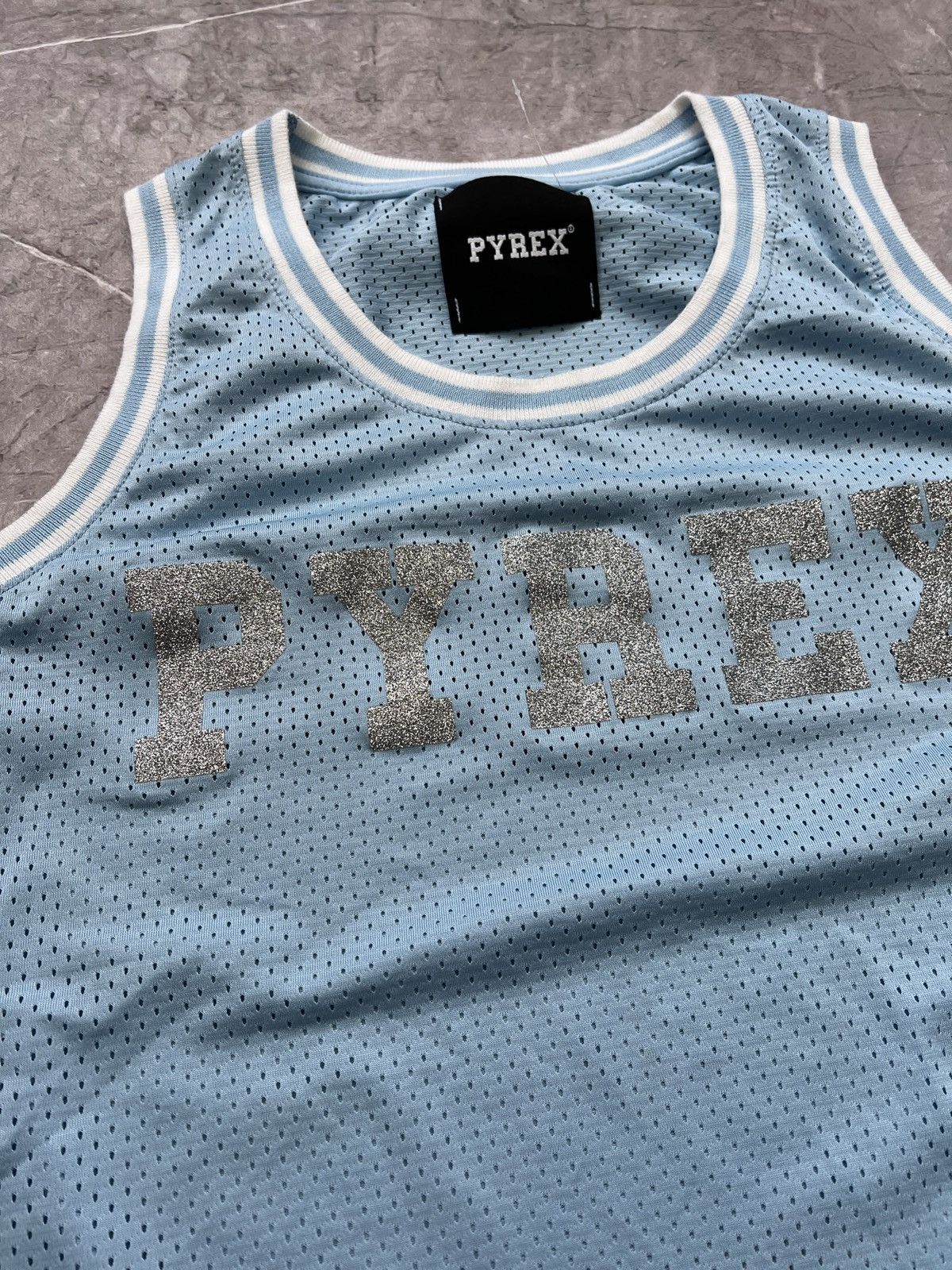 Pyrex Vision Vintage PYREX BASKETBALL BIG LOGO JERSEY TANK TOP Size US S / EU 44-46 / 1 - 5 Thumbnail