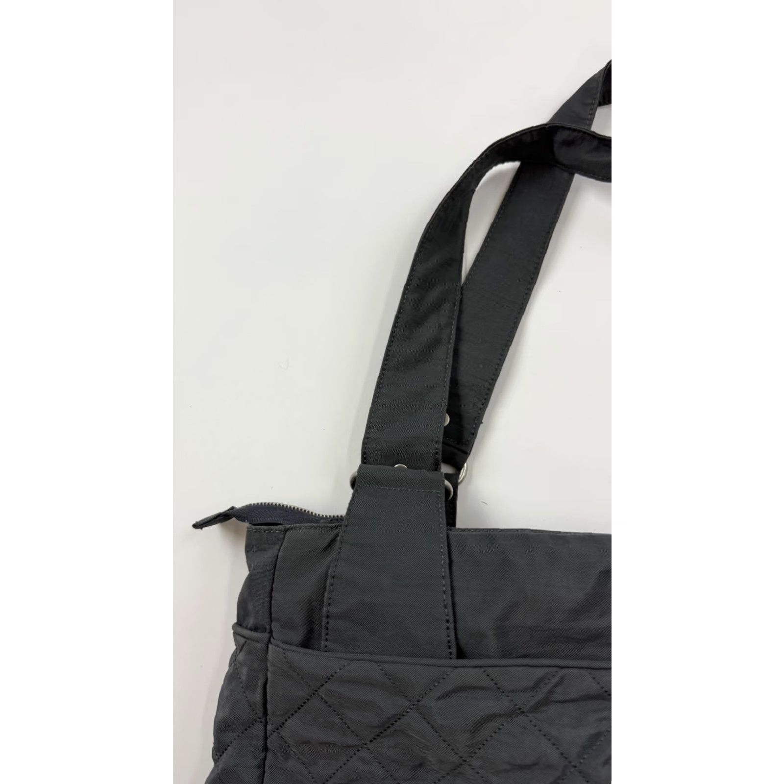 Vintage Baggallini Tote Bag Womens Large Quilted Shoulder Purse Pink Lining Black 18 in 13 in Tote Bag Women Quilted Top Zip Size L / US 10 / IT 46 - 5 Thumbnail
