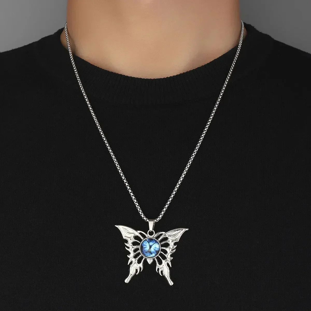 Jewelry Butterfly Necklace Size ONE SIZE - 2 Thumbnail