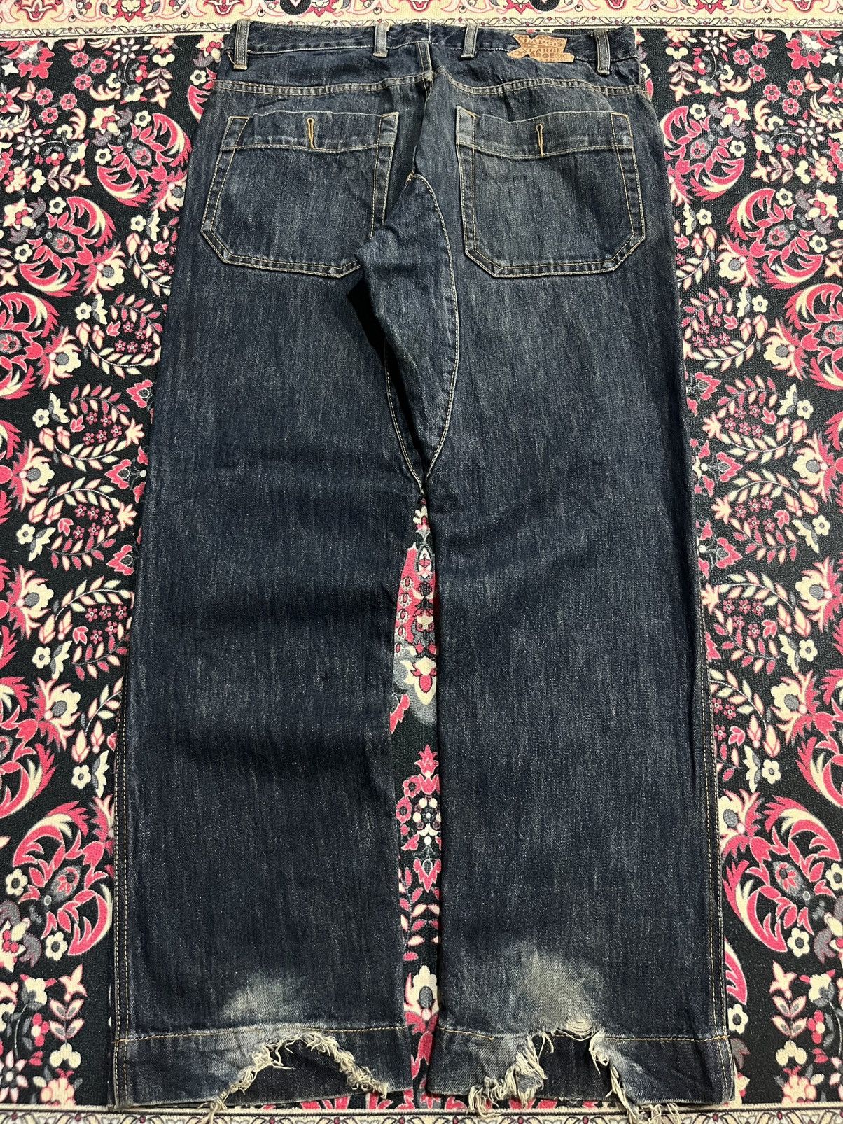 X-LARGE Vintage X-Large Dark Blue Washed Frayed Leg Loose Jeans Size US 32 / EU 48 - 2 Thumbnail