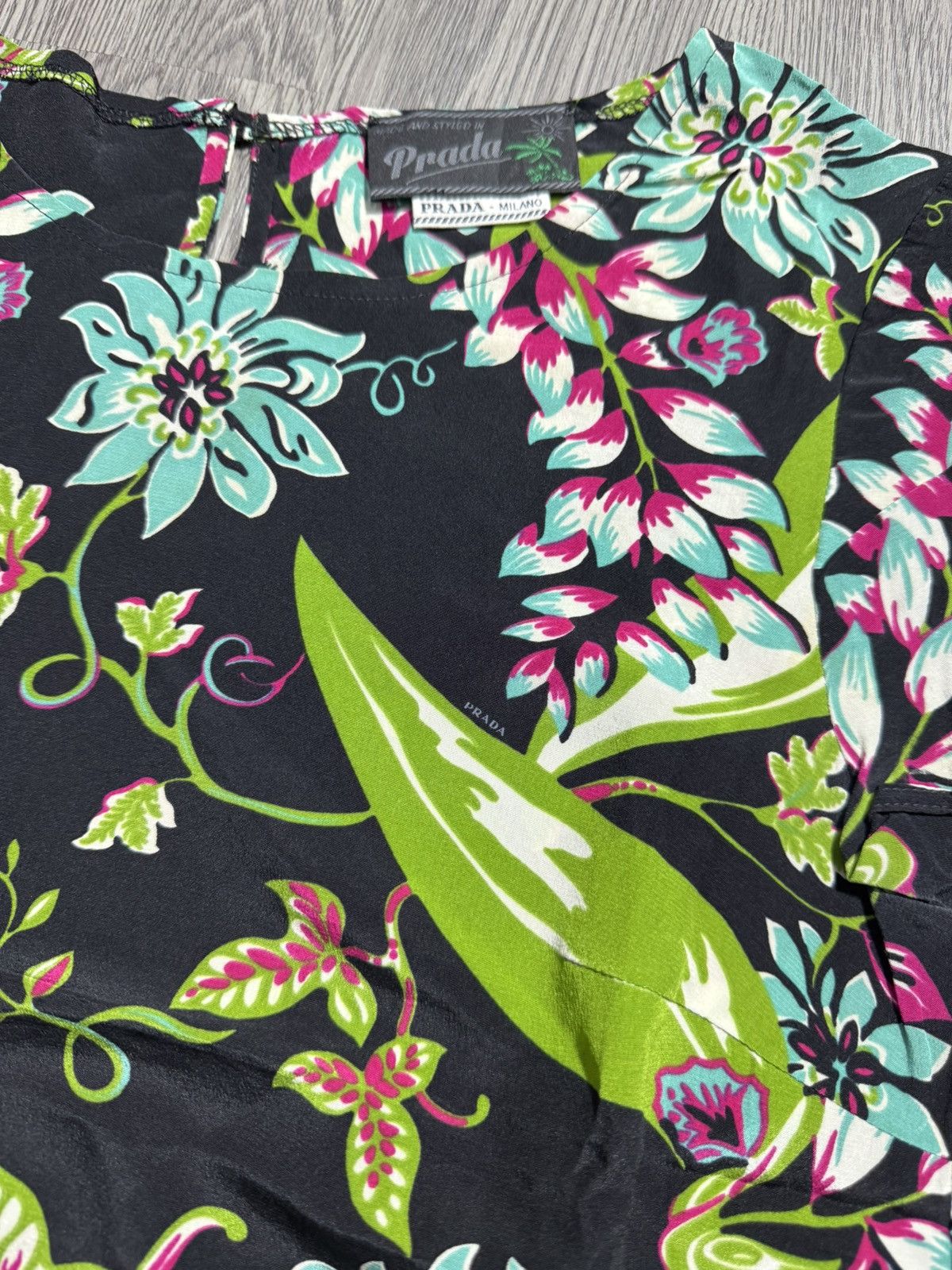 Prada Prada Full Print Rose Size M / US 6-8 / IT 42-44 - 6 Thumbnail