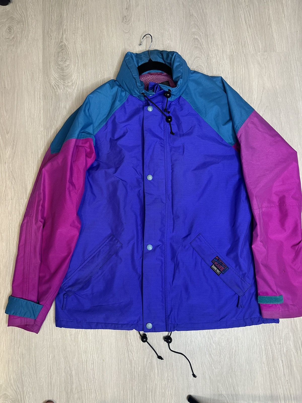 Mammut Mammut * Outdoor life vintage Size US L / EU 52-54 / 3 - 1 Thumbnail