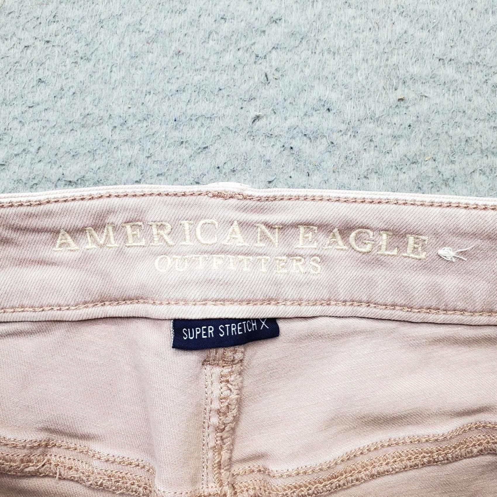 American Eagle Outfitters American Eagle Outfitters Pink Distressed Cut-Off Shorts Women's 4 - 4 Inseam, 13" Waist, 5-Pocket Denim, Stretchable, Casual, Spring/Summer - Womens Size 27" / US 4 / IT 40 - 6 Thumbnail