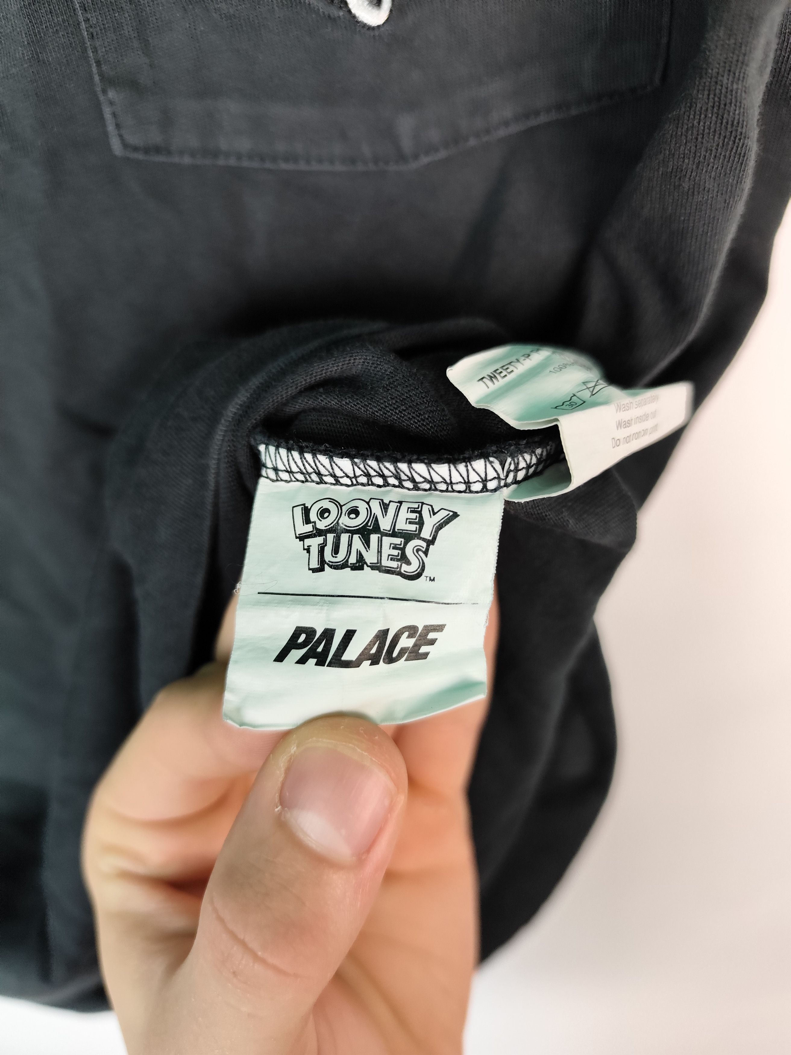 Cartoon Network Palace x looney tunes white tweety-P pocket tee Size US S / EU 44-46 / 1 - 6 Thumbnail