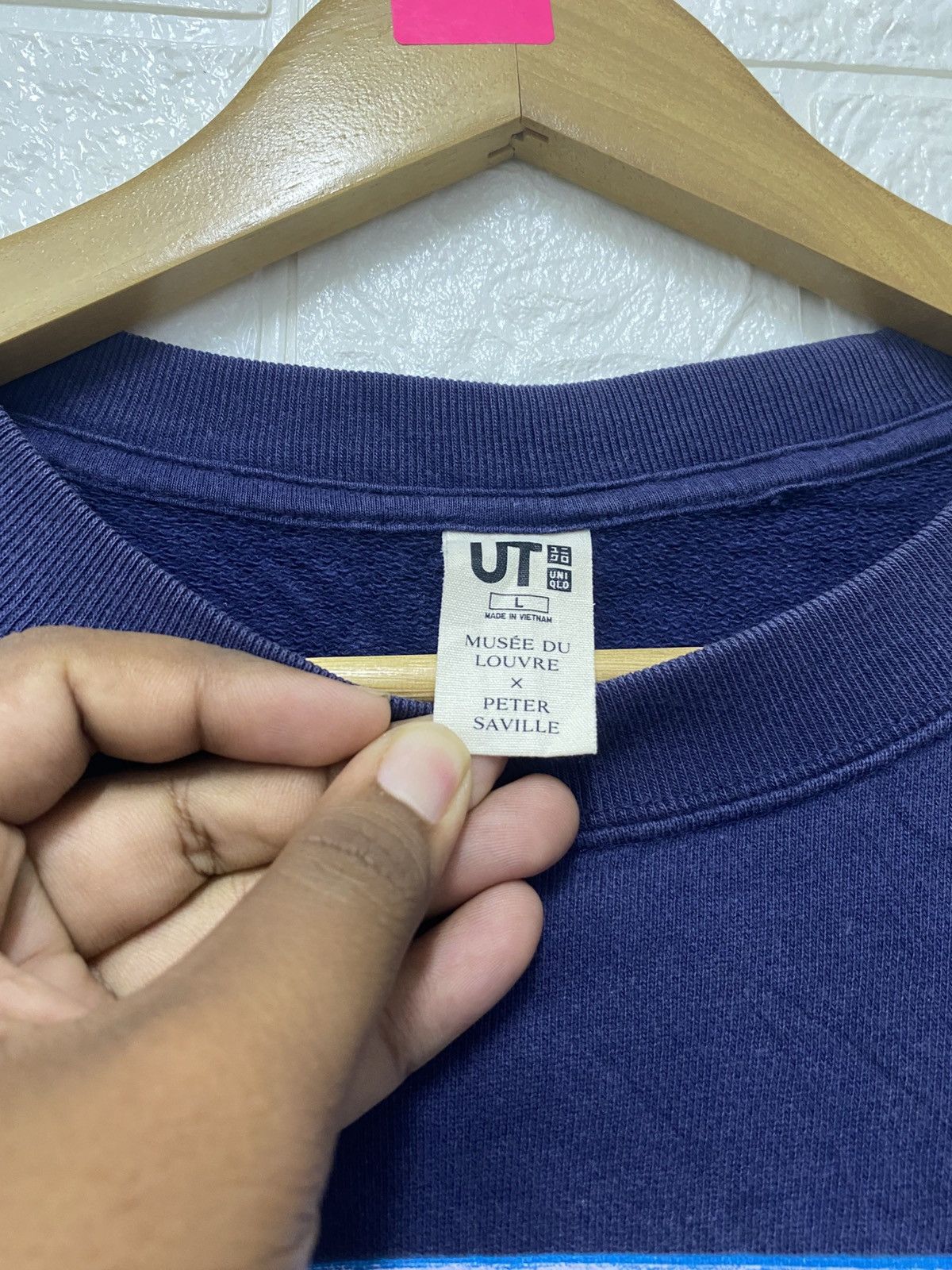 Japanese Brand UNIQLO X Peter Saville X Louvre Museum Mona Lisa Size US L / EU 52-54 / 3 - 2 Thumbnail