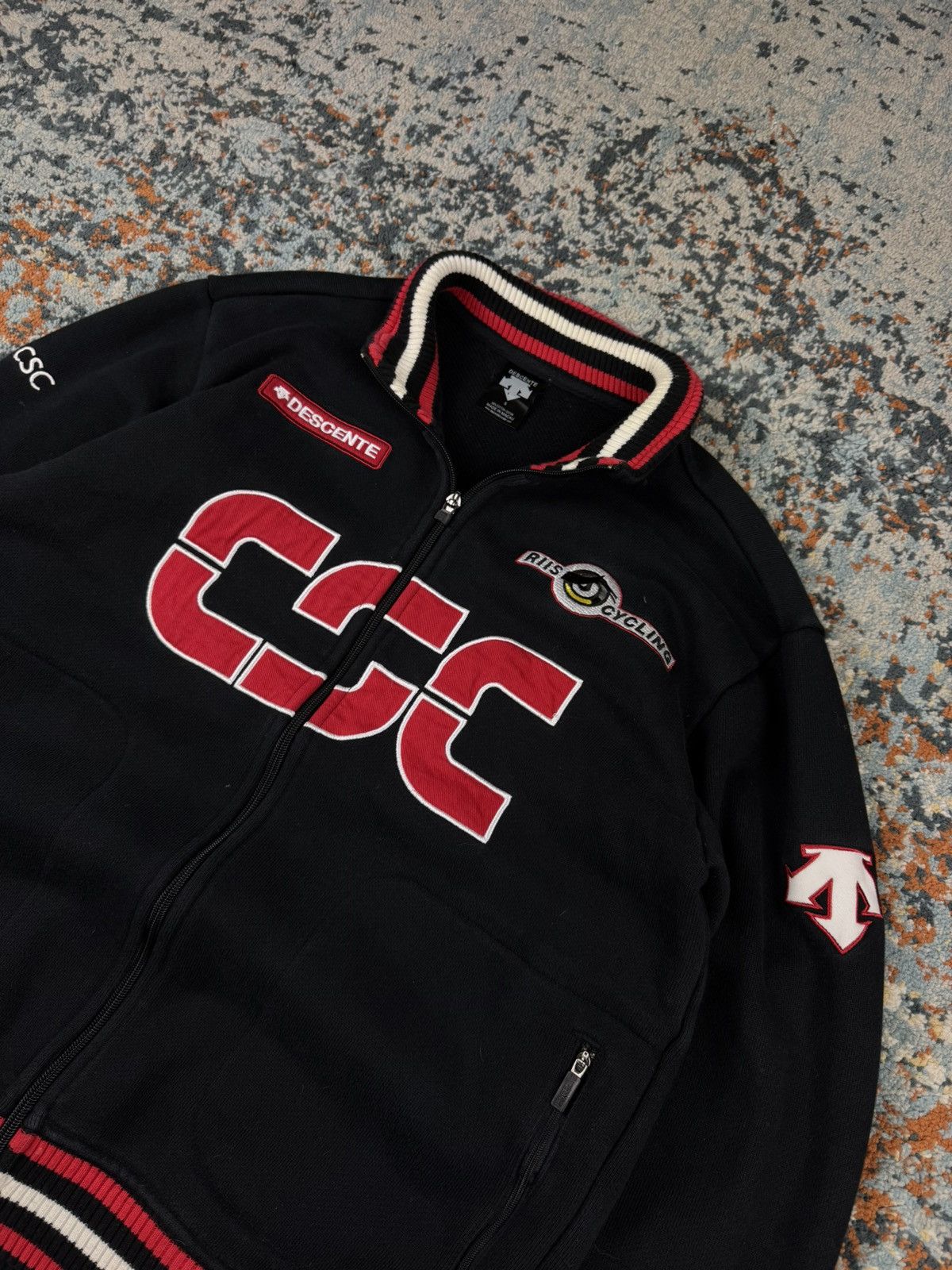 Descente Vintage Y2K Descente CSC Riis cycling racing zip sweatshirt Size US S / EU 44-46 / 1 - 4 Thumbnail