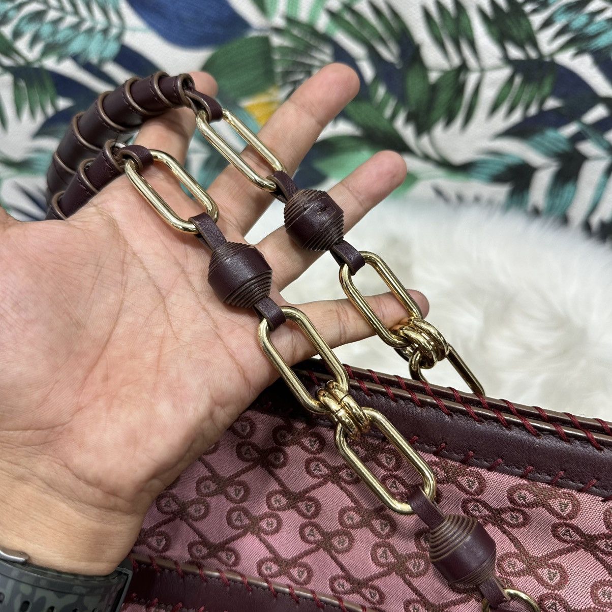 Anya Hindmarch Authentic ANYA HINDMARCH Monogram Chain Handbag Size ONE SIZE - 14 Thumbnail