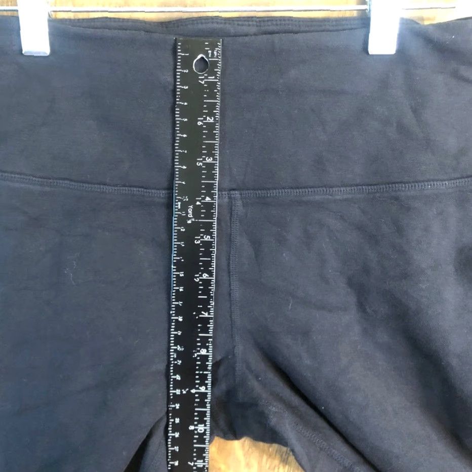 Athleta Athleta Womens Pants Black Leggings Elastic Waist Capris Cropped Stretch Small Capri Leggings Casual Athletic Women’s Pants Size 28" / US 6 / IT 42 - 7 Thumbnail