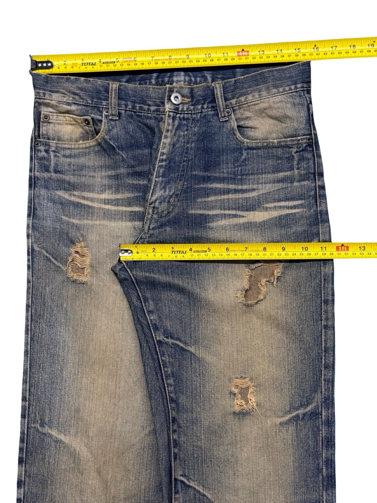Hysteric Glamour Vintage Y2K Japanese Brand distressed jeans Crazy Fade | W31 Size US 31 - 14 Thumbnail