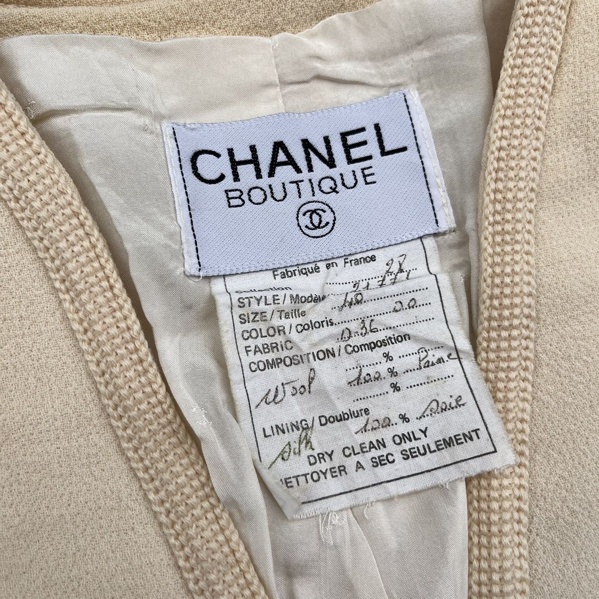 Chanel Vintage Chanel Boutique Wool Tweed Blazer CC Button Size S / US 4 / IT 40 - 9 Thumbnail