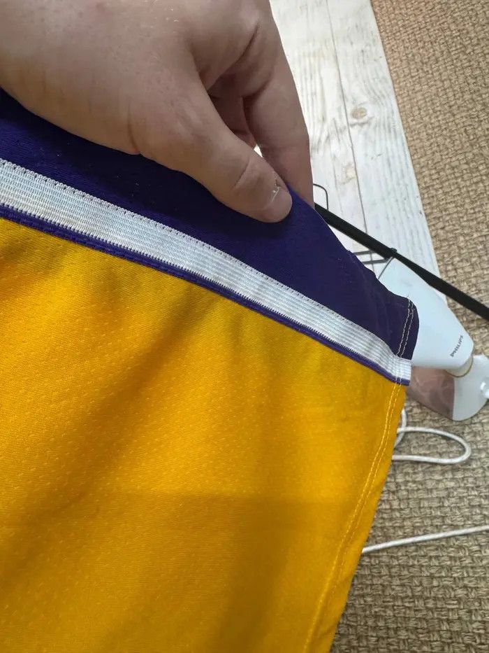 Nike Nike Los Angeles Lakers James #23 NBA Jersey Basketball Size US L / EU 52-54 / 3 - 18 Thumbnail