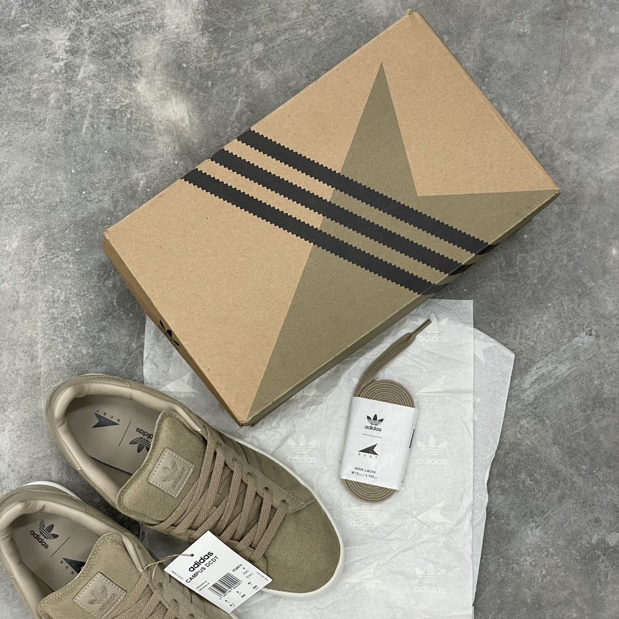 Adidas × Descendant Adidas X Descendant DCDT Campus Hemp UK8 Rare Size US 8.5 / EU 41-42 - 14 Thumbnail