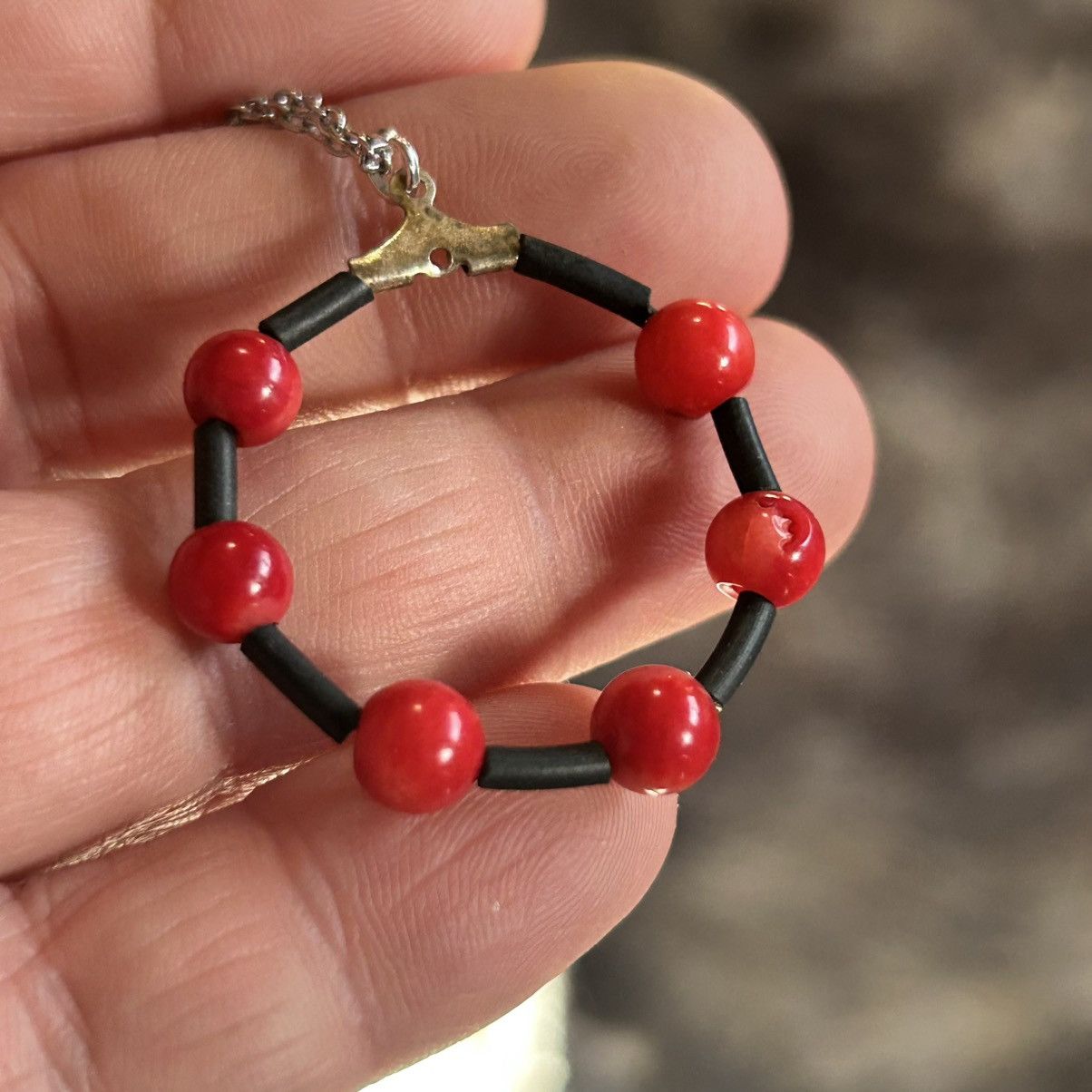 Handmade Handcrafted genuine stone red coral bead pendant necklace Size ONE SIZE - 6 Thumbnail