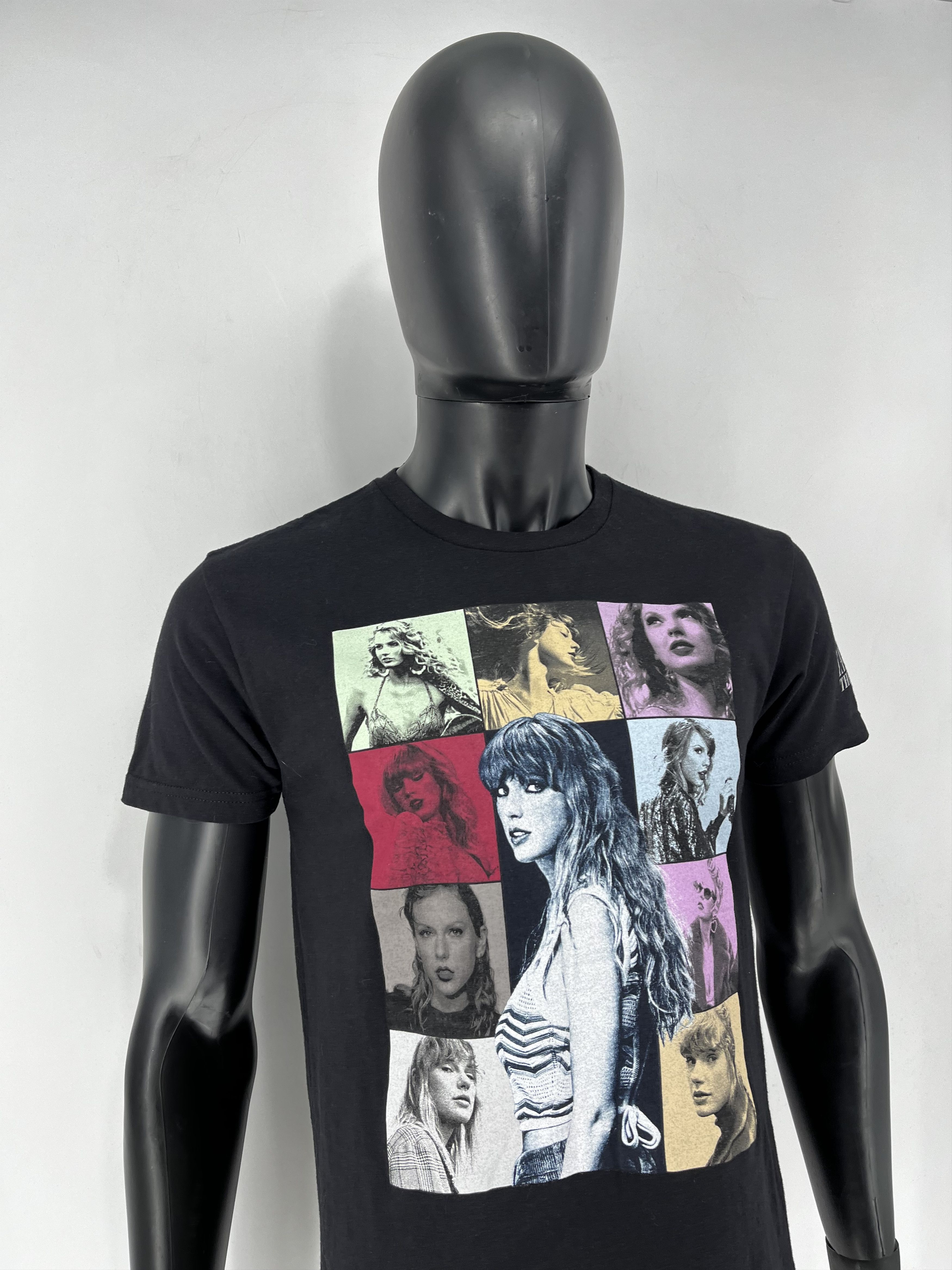 Band Tees × Vintage Taylor Swift Reputation Stadium Tour T-Shirt Size S Size US S / EU 44-46 / 1 - 3 Thumbnail