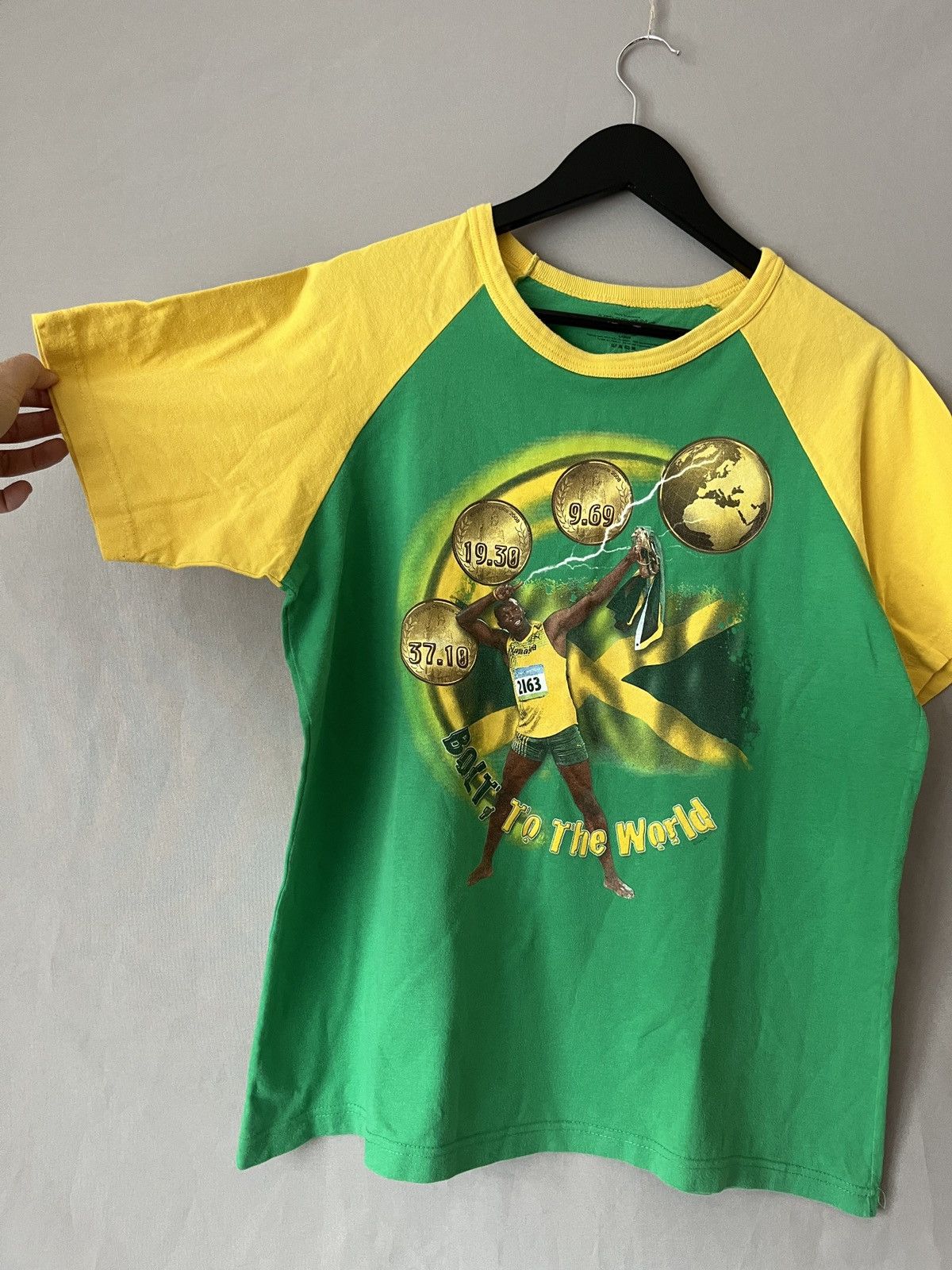 Other Usain Bolt Official Green Yellow Iconic T-shirt Size US L / EU 52-54 / 3 - 5 Thumbnail