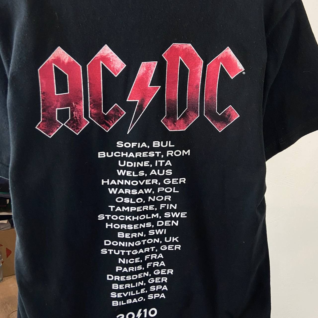 Band Tees AC/DC Vintage Rock Band Tour 2010 T-Shirt Size US S / EU 44-46 / 1 - 6 Thumbnail