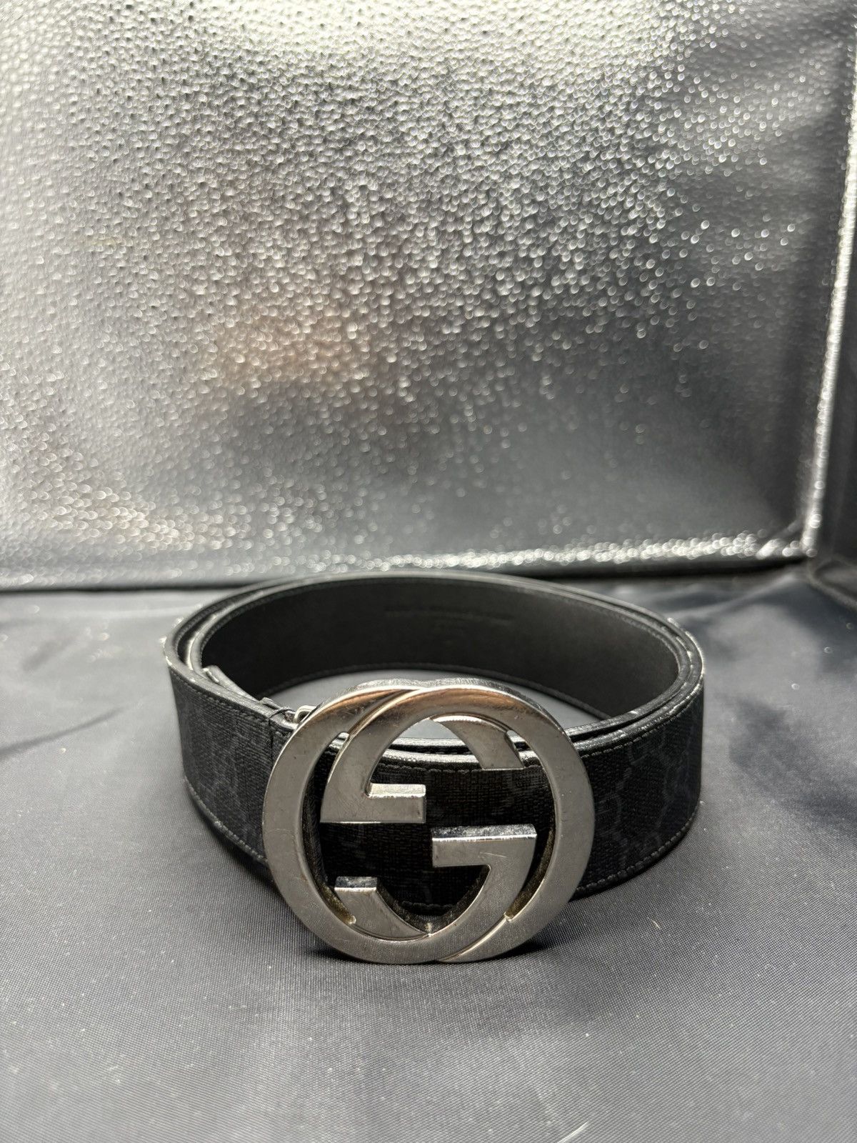 Gucci belt 32-36