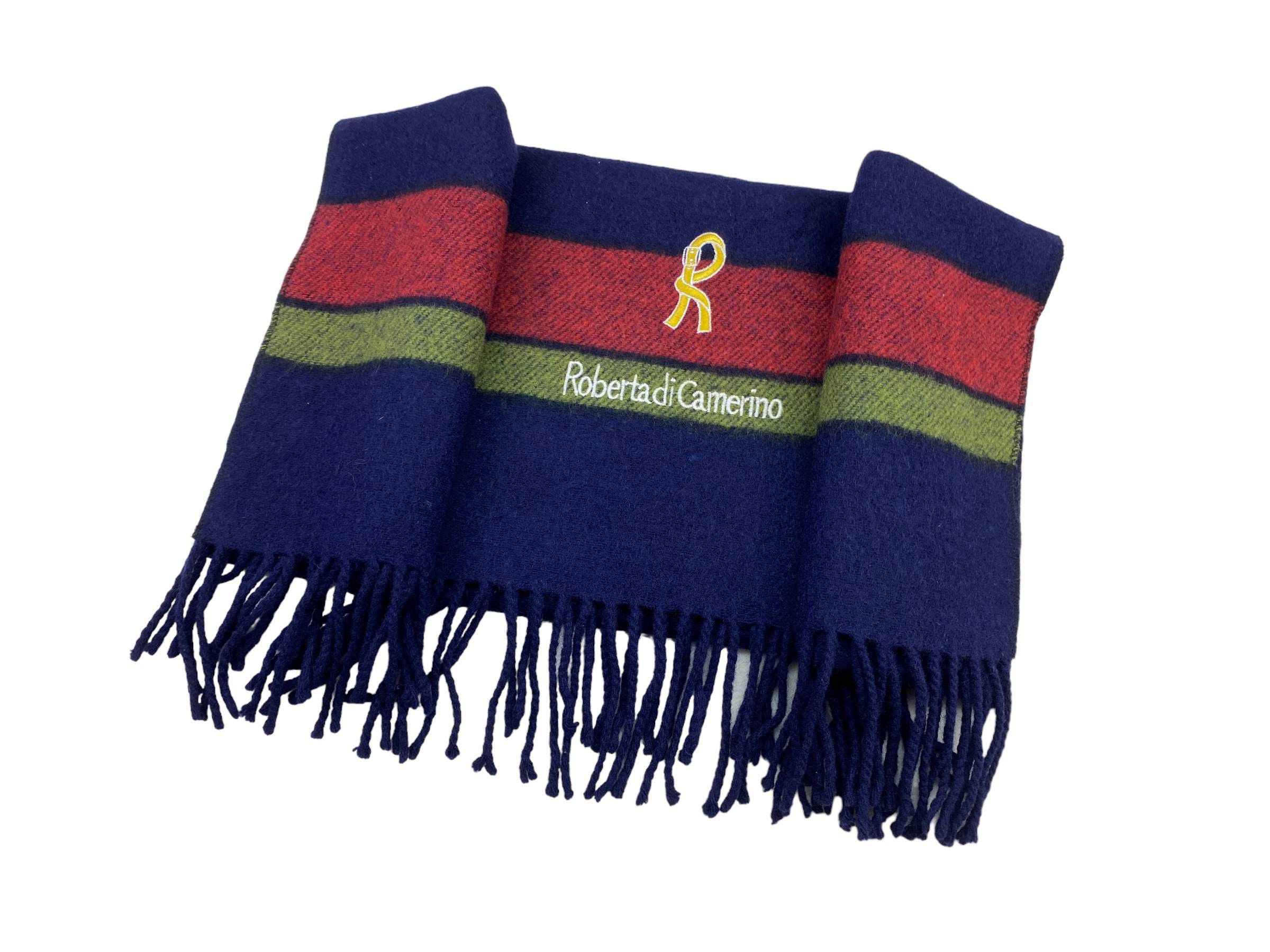 Roberta di Camerino Vintage Roberta di Camerino Scarf Pure New Wool Italian Size ONE SIZE - 2 Thumbnail