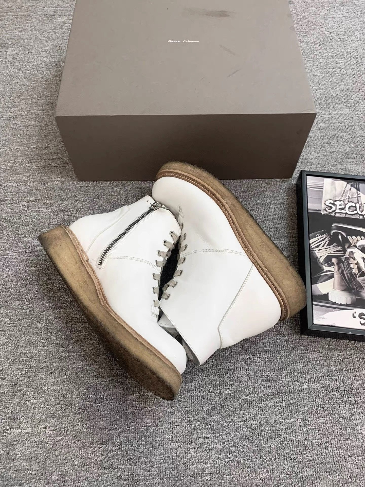 Rick Owens Rick Owens 13FW Mainline Milk Rubber Sole Martin Boots K34 Size US 9 / EU 42 - 6 Thumbnail