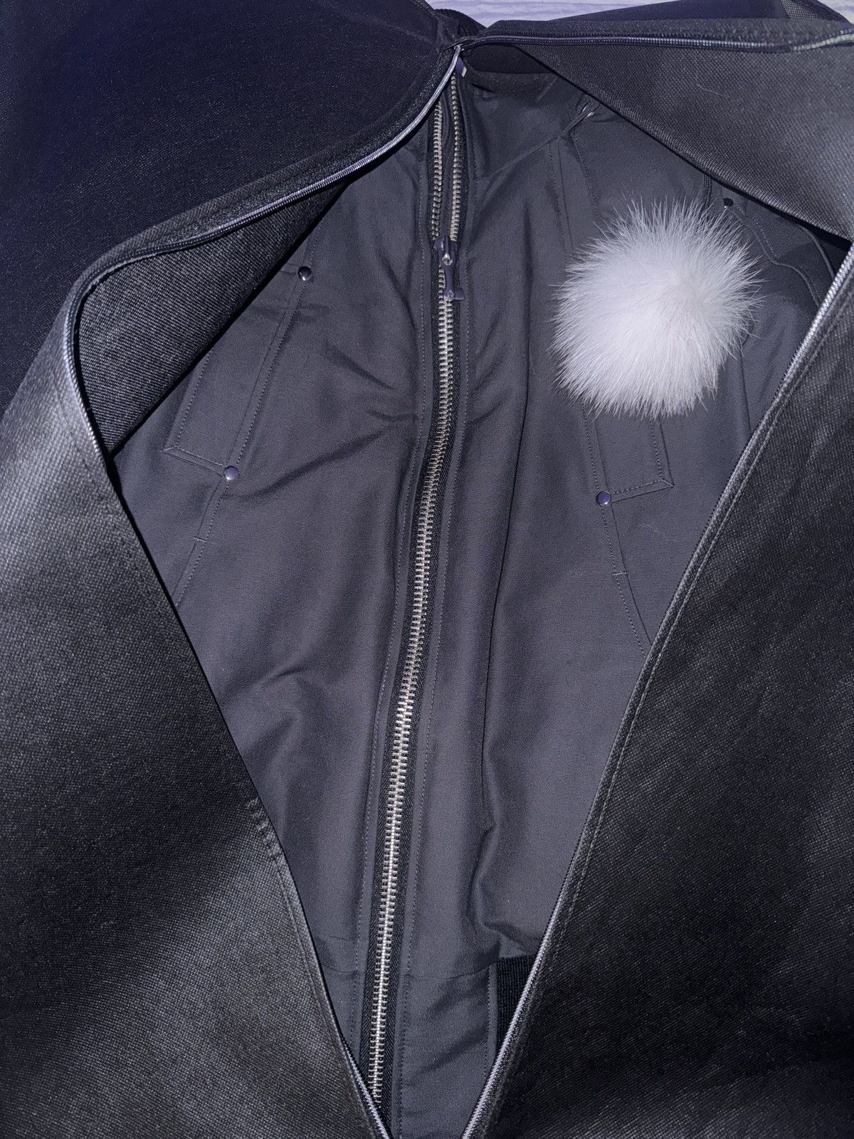 Moose Knuckles Original Debbie Bomber Fur Size L / US 10 / IT 46 - 7 Thumbnail