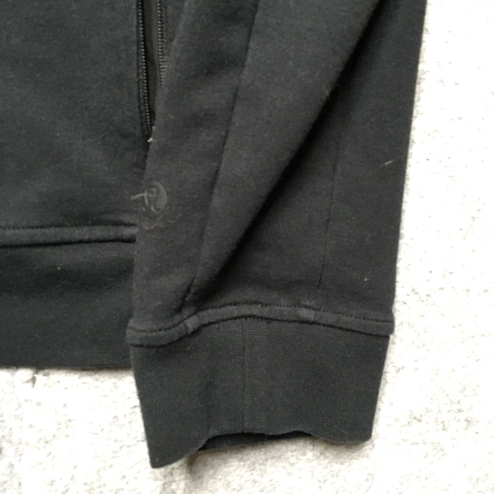 Lululemon Lululemon City Sweat Full Zip Hoodie Mens XL Black Pockets Embroidered Logo Key Features Zip Front - City Sweat Hoodie - Mens XL - Black Size US XL / EU 56 / 4 - 2 Thumbnail
