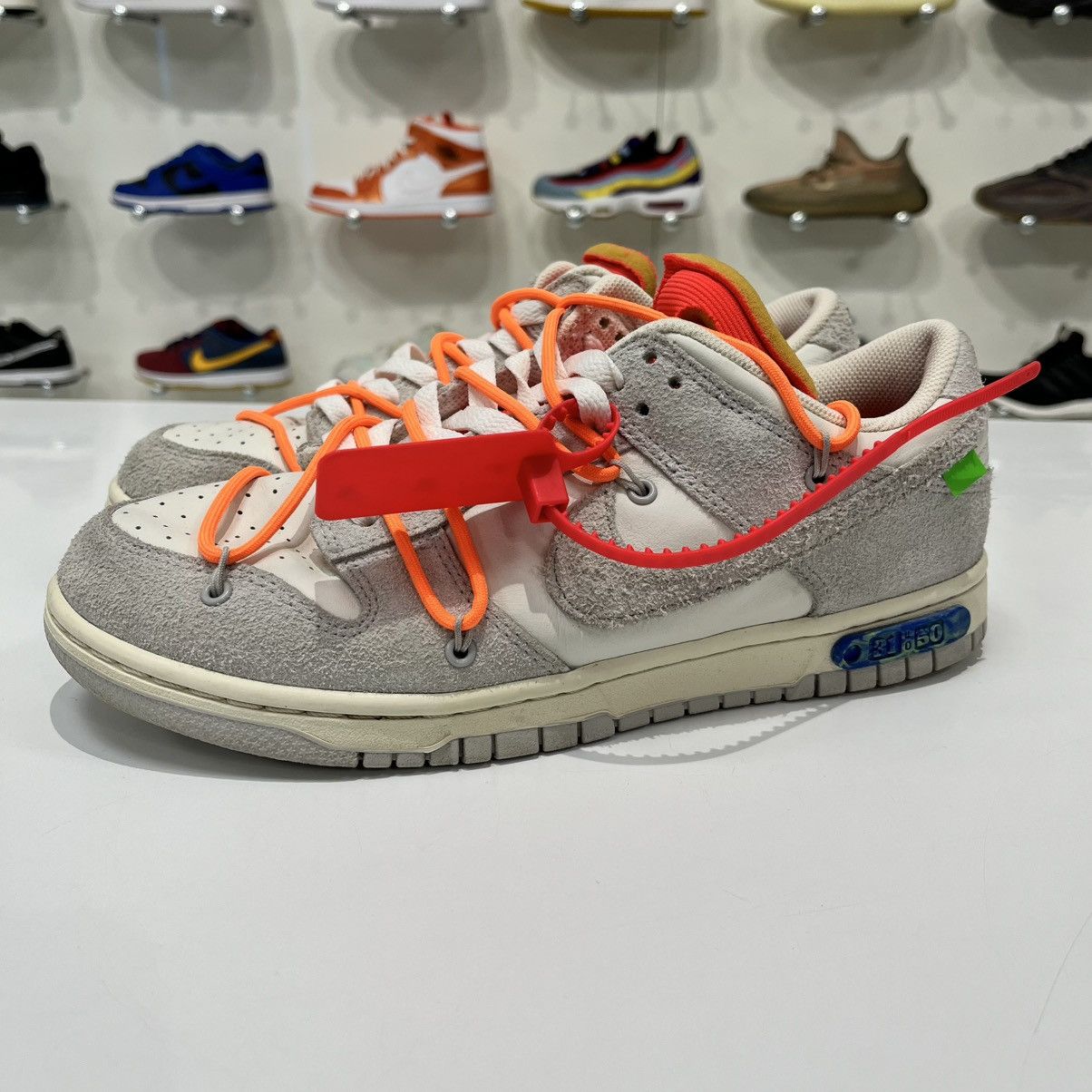 Nike × Off-White Nike Dunk Low x Off White Lot 31 Size US 8.5 / EU 41-42 - 1 Thumbnail