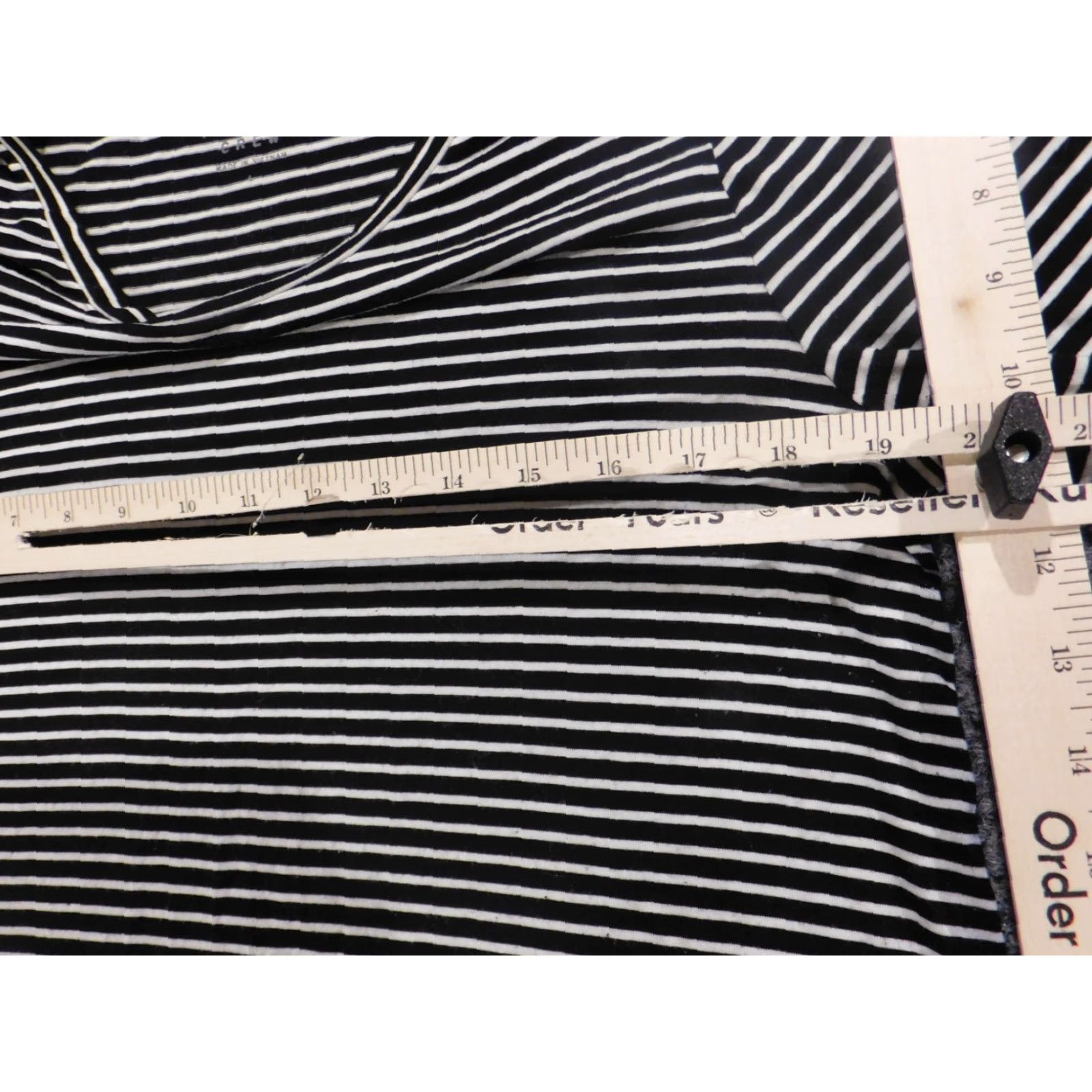 Aeropostale Aeropostale Blouse Women L Black Striped Long Sleeve Collared Crew Rayon Spandex Casual Button Basic Lightweight Regular Size L / US 10 / IT 46 - 5 Thumbnail