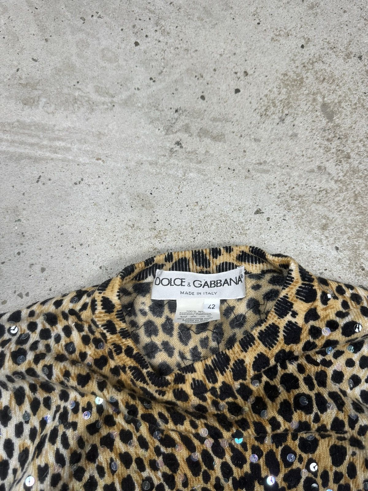 Dolce & Gabbana Vintage 90s Dolce & Gabbana Leopard Print Cashmere Sweater Size M / US 6-8 / IT 42-44 - 9 Thumbnail