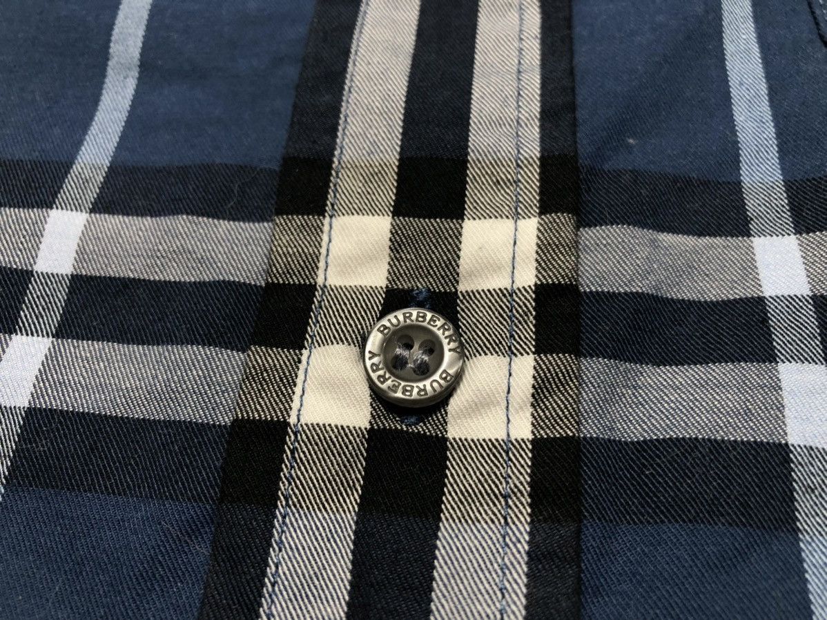 Burberry Burberry check short sleeve shirt Size US M / EU 48-50 / 2 - 7 Thumbnail