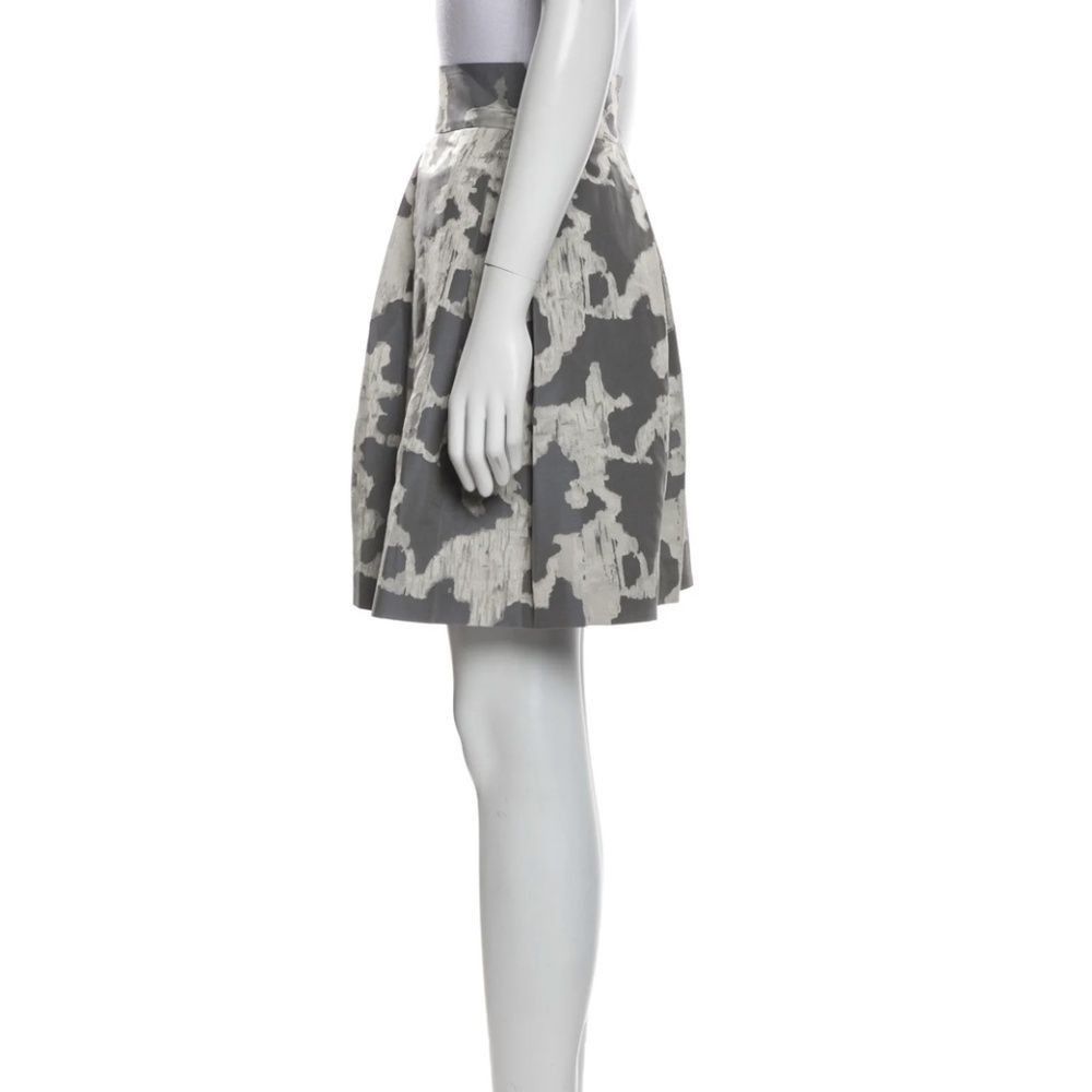 Kate Spade Kate Spade SZ 10 grey printed a-line skirt Size 32" / US 10 / IT 46 - 2 Thumbnail