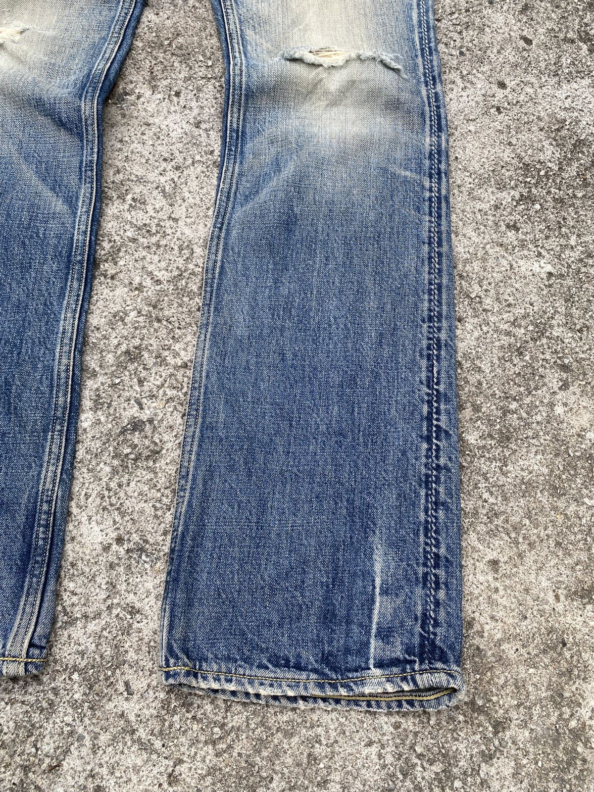 Japanese Brand Rodeo Crown Japan Faded Distressed Denim Size US 31 - 6 Thumbnail