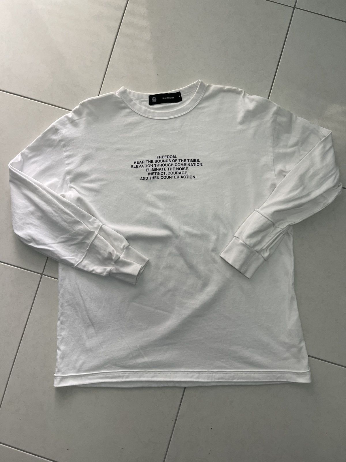 GU × Undercover VINTAGE GU X UNDERCOVER JAPANESE BRAND GRAPHIC TEE VERY RARE Size US M / EU 48-50 / 2 - 2 Thumbnail