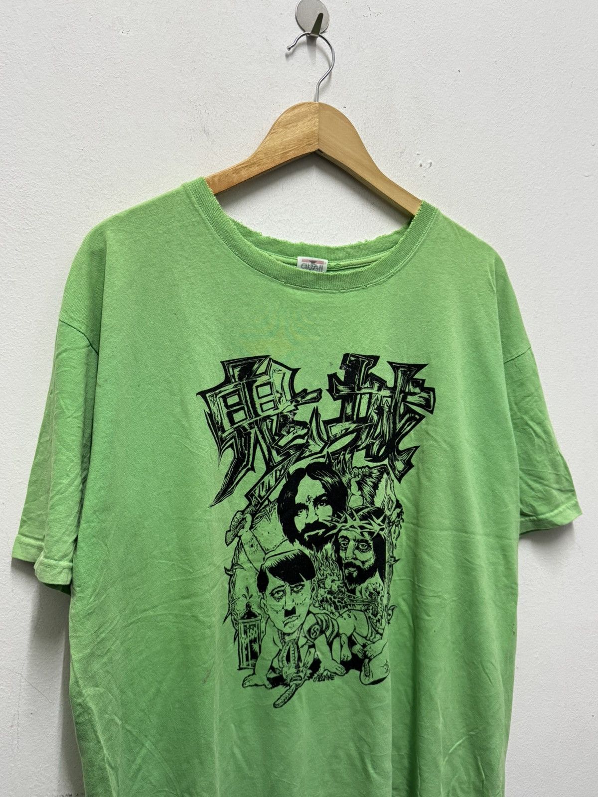 Vintage Vintage 90s Sloane Art T-shirts Size US L / EU 52-54 / 3 - 3 Thumbnail