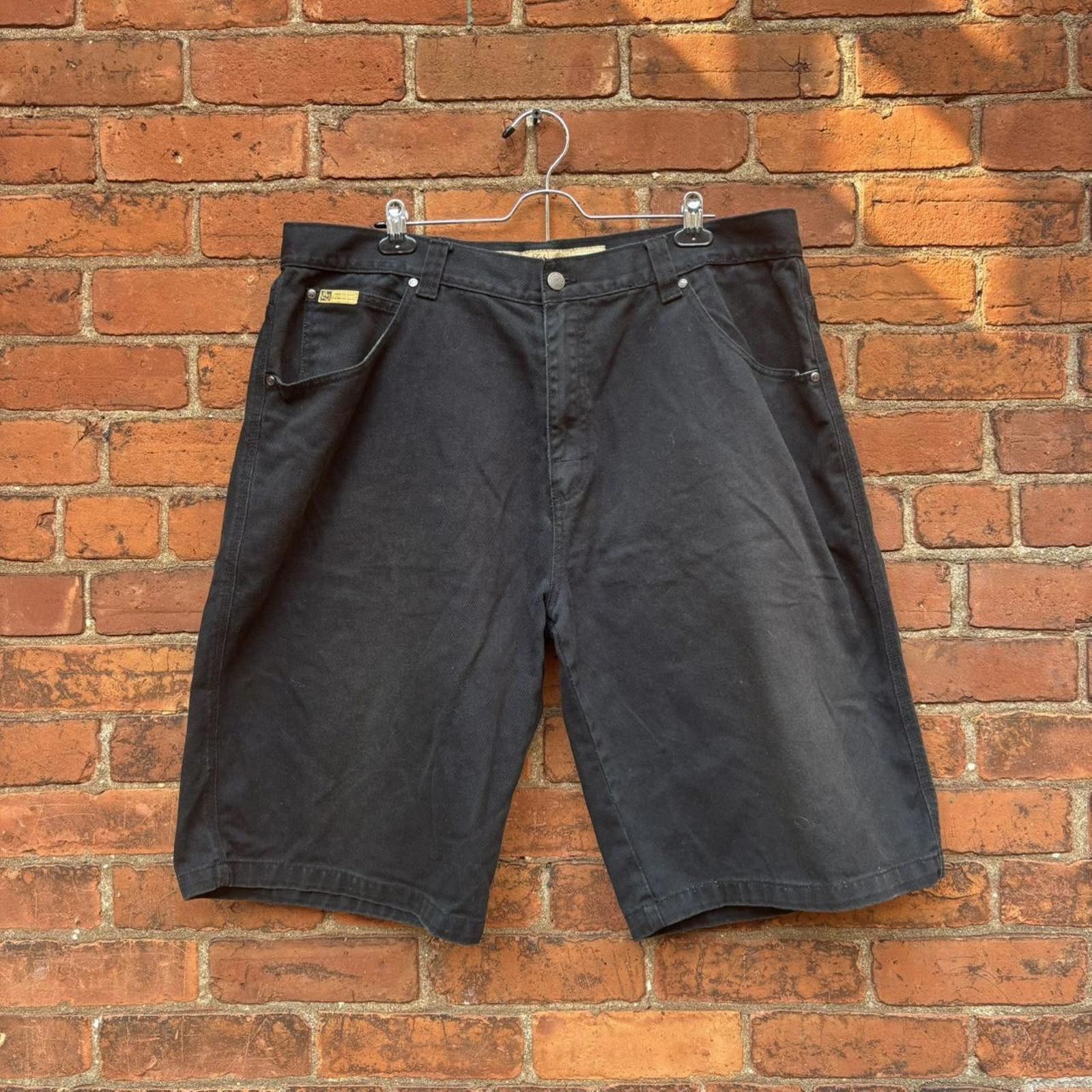 Other vintage GB design lab jean shorts GB denim god body 40x12.5 Size US 40 / EU 56 - 1 Thumbnail