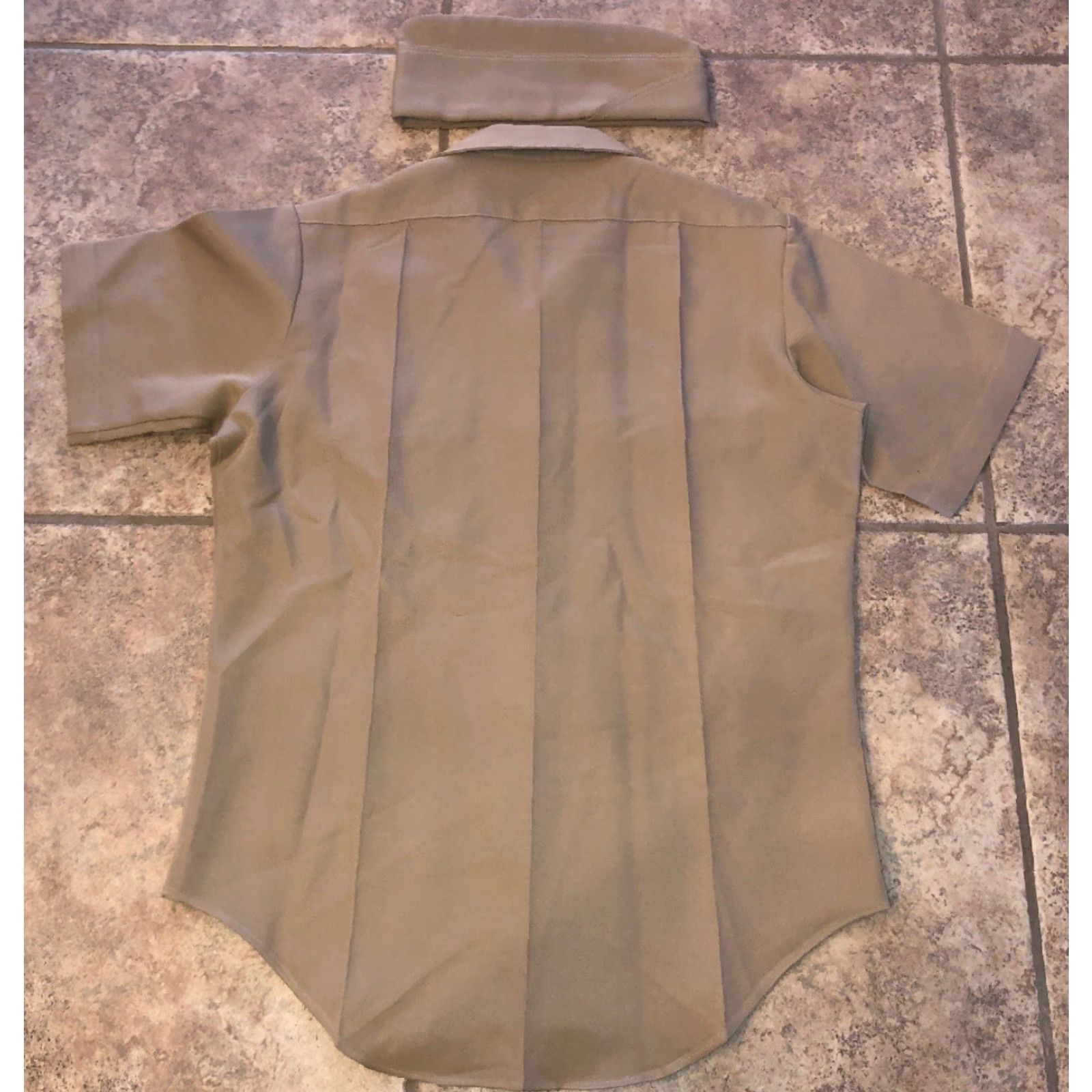 Vintage Creighton Shirt Mens Beige Polyester U.S. Navy Official Uniform Short Sleeve Button-Up Size M Size US M / EU 48-50 / 2 - 5 Thumbnail