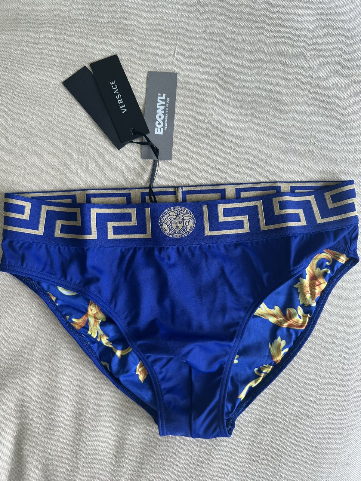 Versace Versace swimwear Size US 33 - 2 Thumbnail