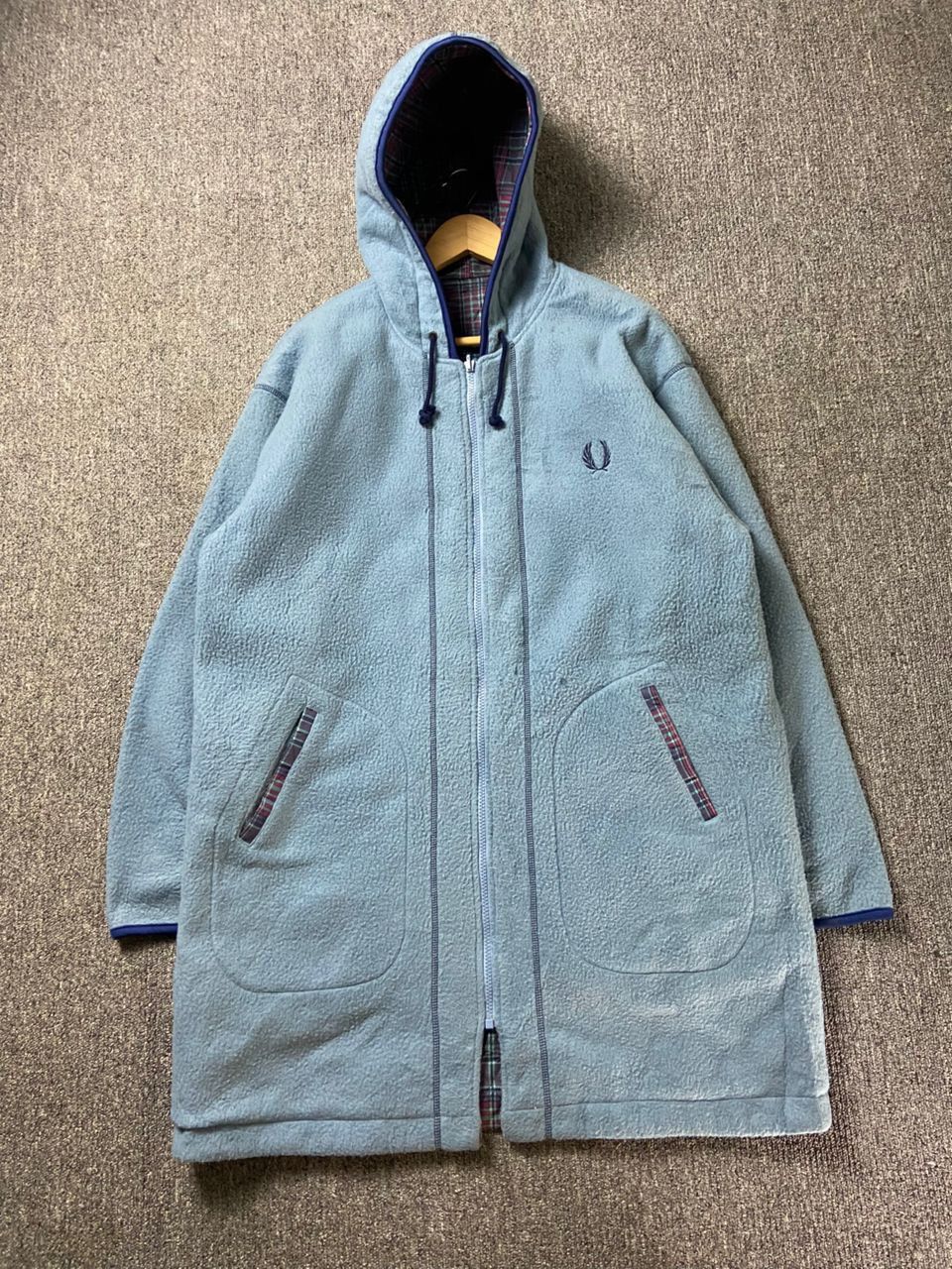 Fred Perry Fred Perry Reversible Fleece Jacket with Tartan Lining (201) Size US L / EU 52-54 / 3 - 1 Thumbnail
