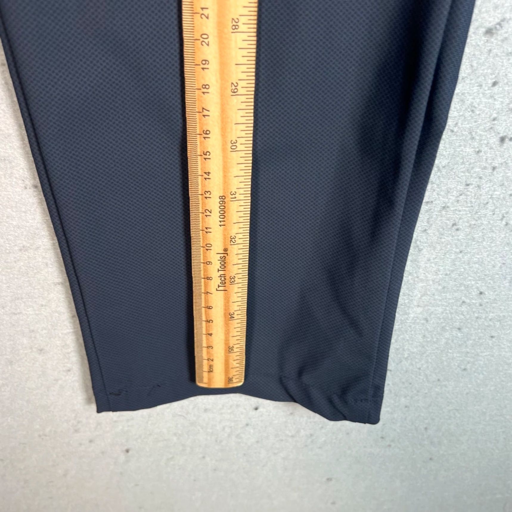 Rhone Rhone Mens Chino Pants Blue Stretch Straight Leg 33 Waist Inseam 28 Adult Regular Casual Vintage: No Mens Size US 33 - 6 Thumbnail