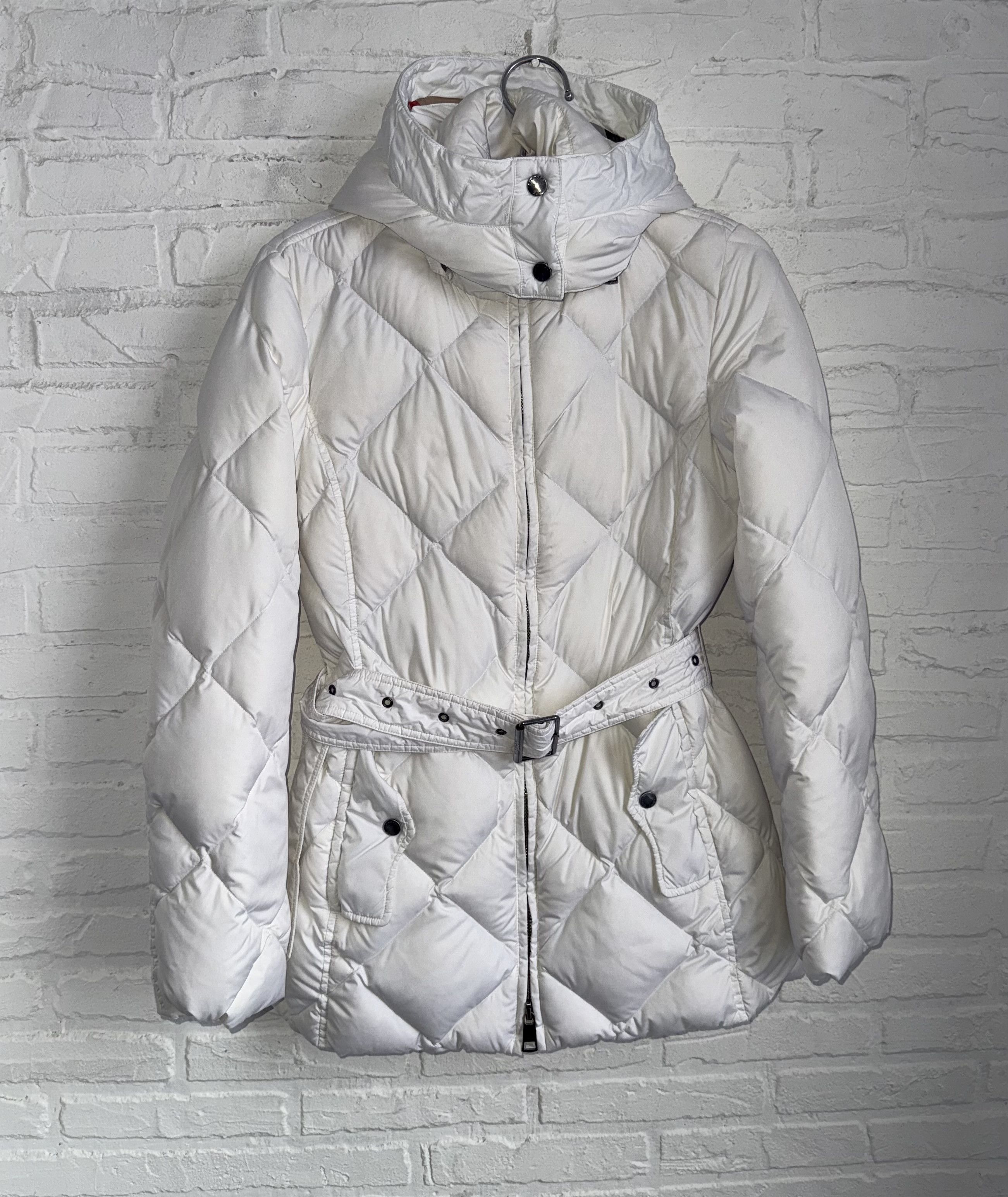 Burberry Brit Women's White long puffer down jacket