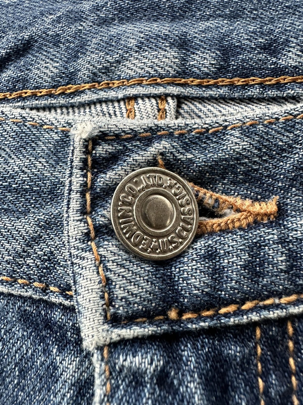Edwin Edwin Us Classic Scovill Button Washed Vintage Denim D508 Size US 32 / EU 48 - 13 Thumbnail