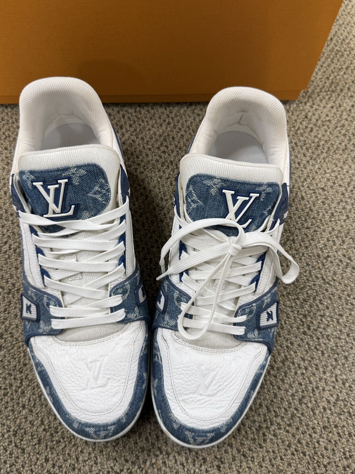 Louis Vuitton LOUIS VUITTON LV TRAINER MONOGRAM DENIM WHITE BLUE Size US 9 / EU 42 - 3 Thumbnail