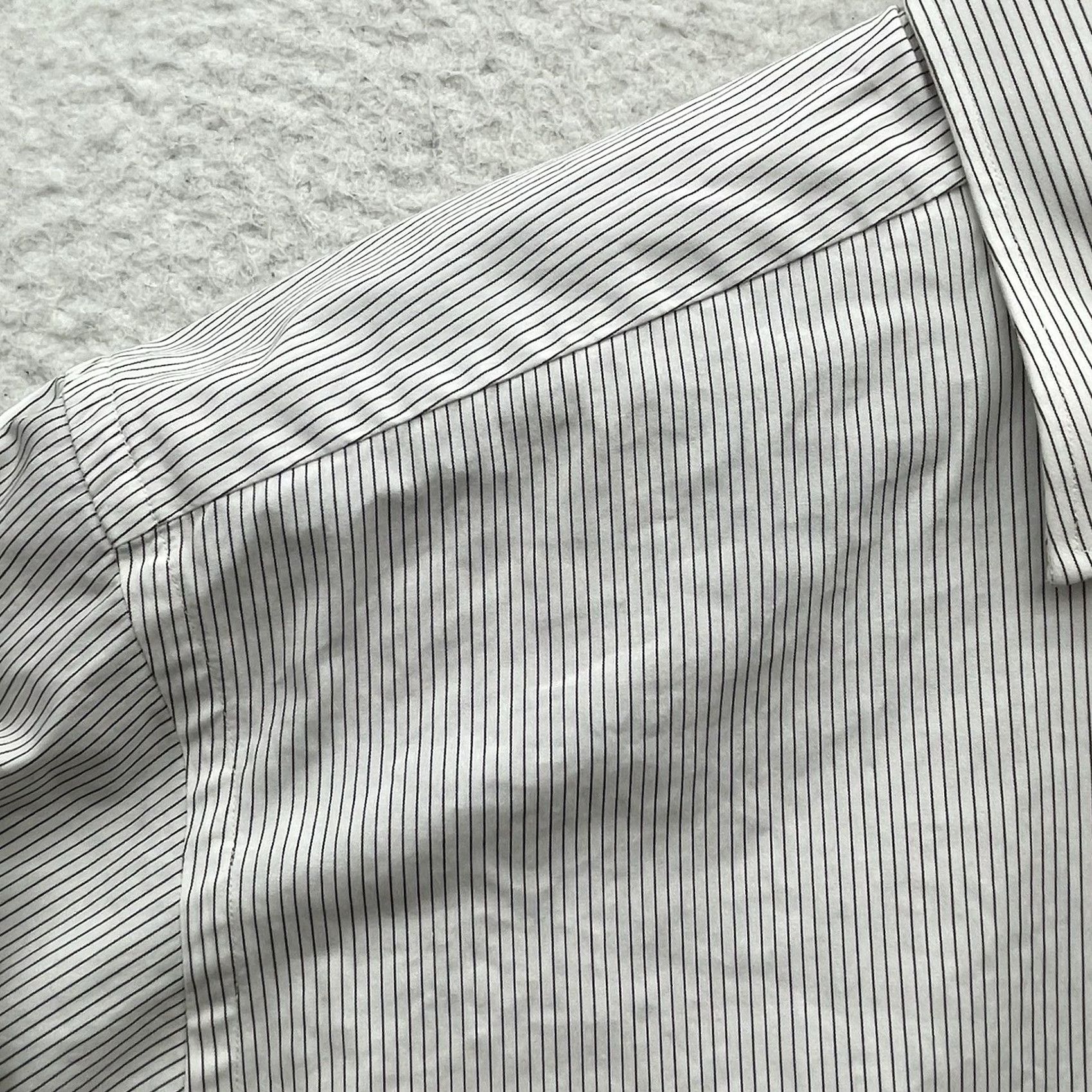Ermenegildo Zegna Ermenegildo Zegna Dress Shirt Mens 44 17.5 Comfort Fit White Black Pinstripe Shirt Regular Men 90s Classic Designer Pattern Pinstripe Size 48R - 2 Thumbnail