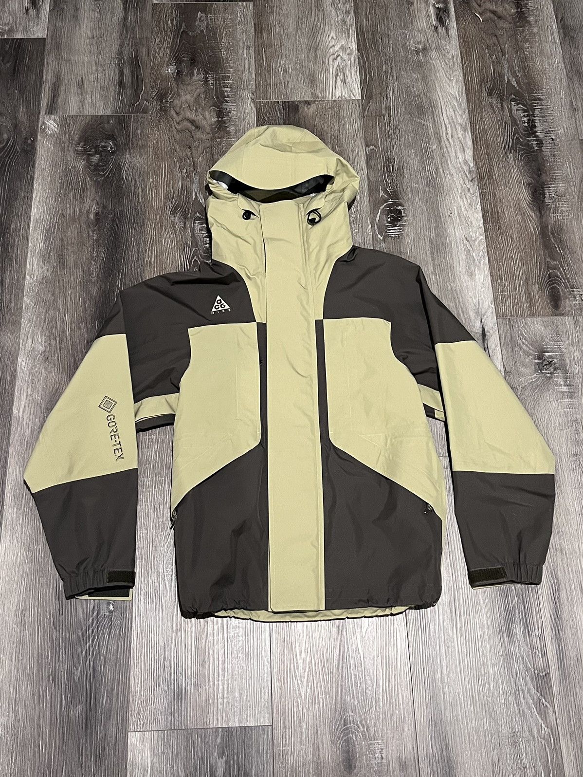 Nike Acg Gore Tex Jacket | Grailed