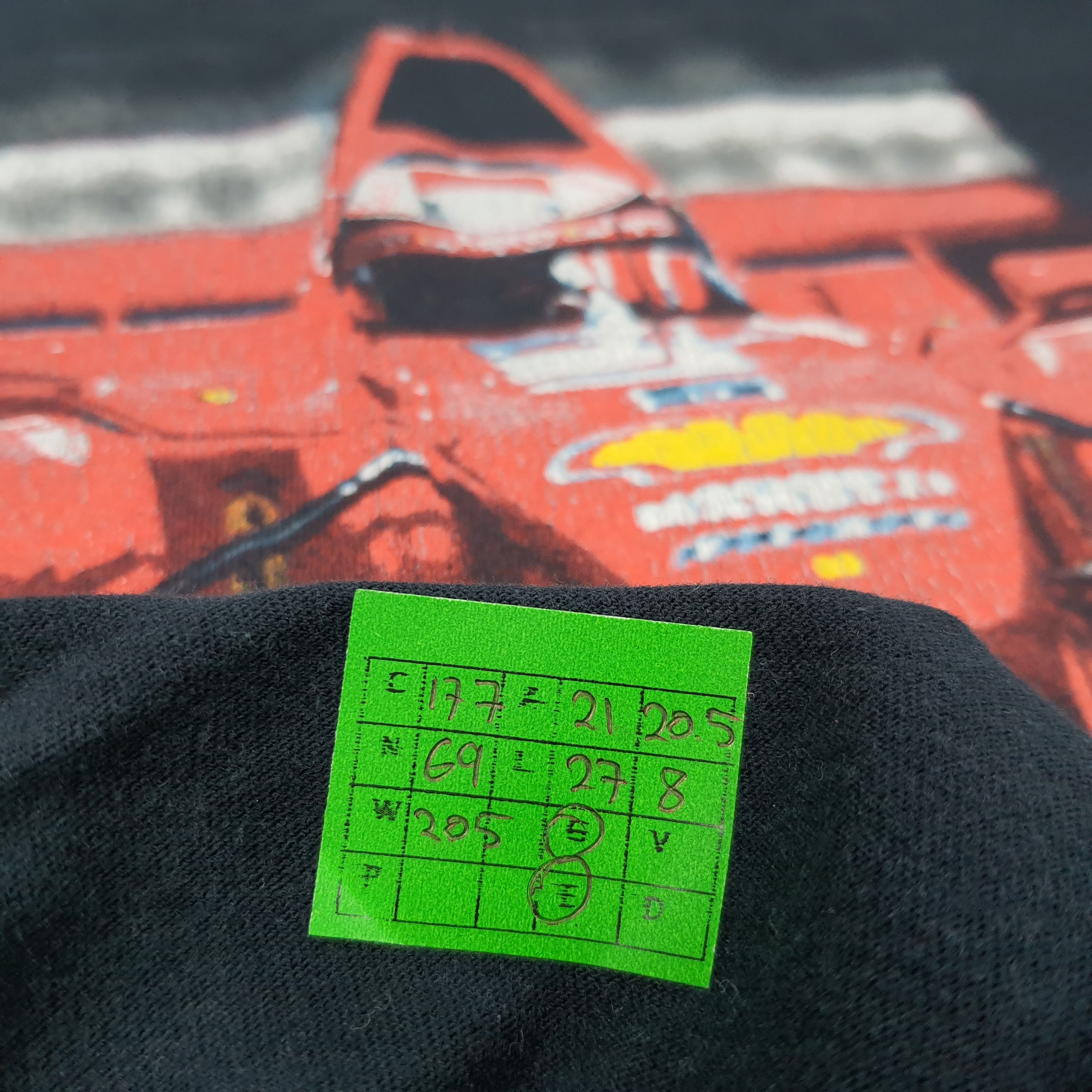 Ferrari × Vintage Vintage Official Ferrari Shell Sportswear Product Tshirt Size US L / EU 52-54 / 3 - 7 Thumbnail